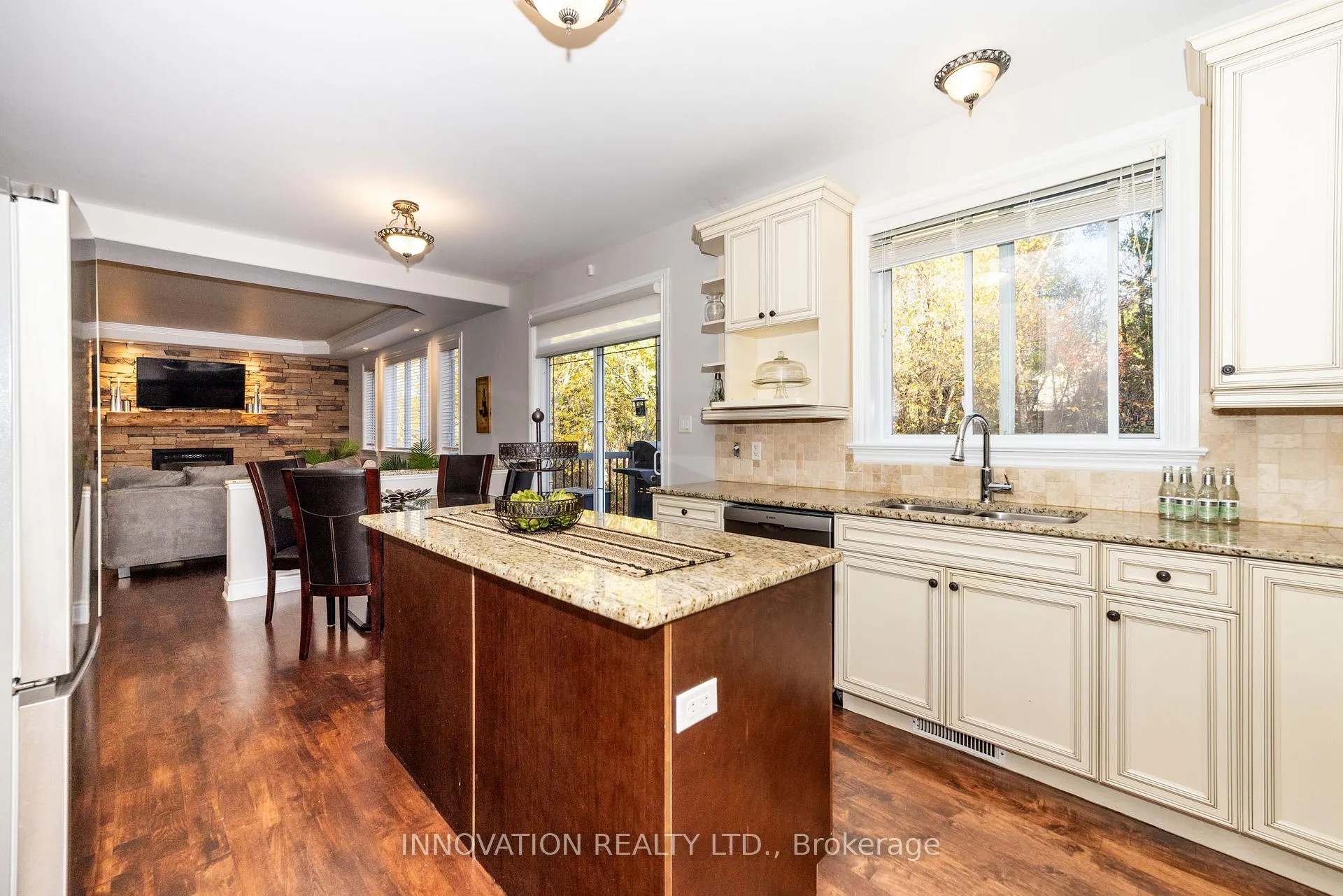 Photo 16 of 122 Country Meadow Drive S, Ottawa, Huntley Ward (North West) — HOMEH