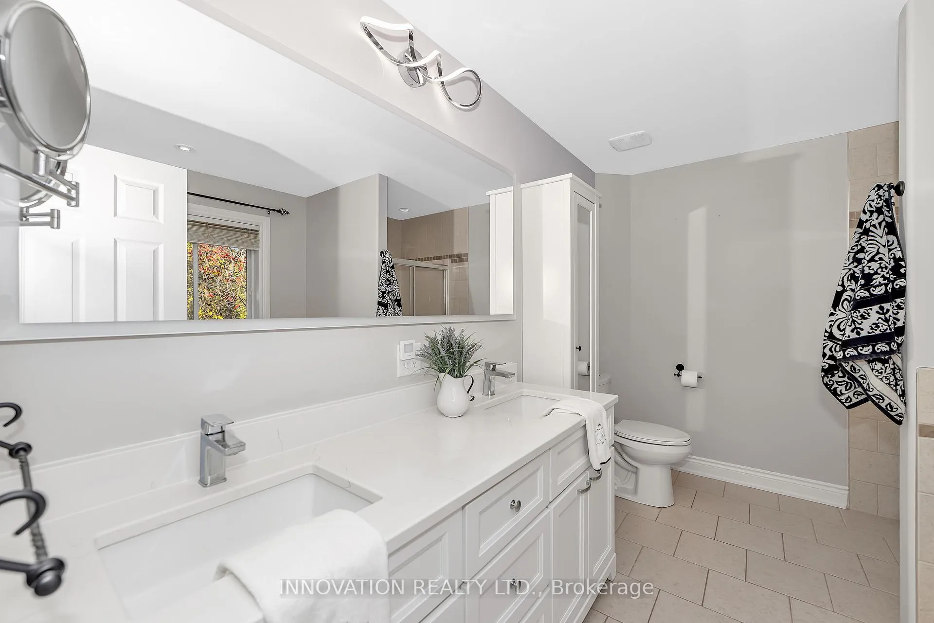 Photo 28 of 122 Country Meadow Drive S, Ottawa, Huntley Ward (North West) — HOMEH