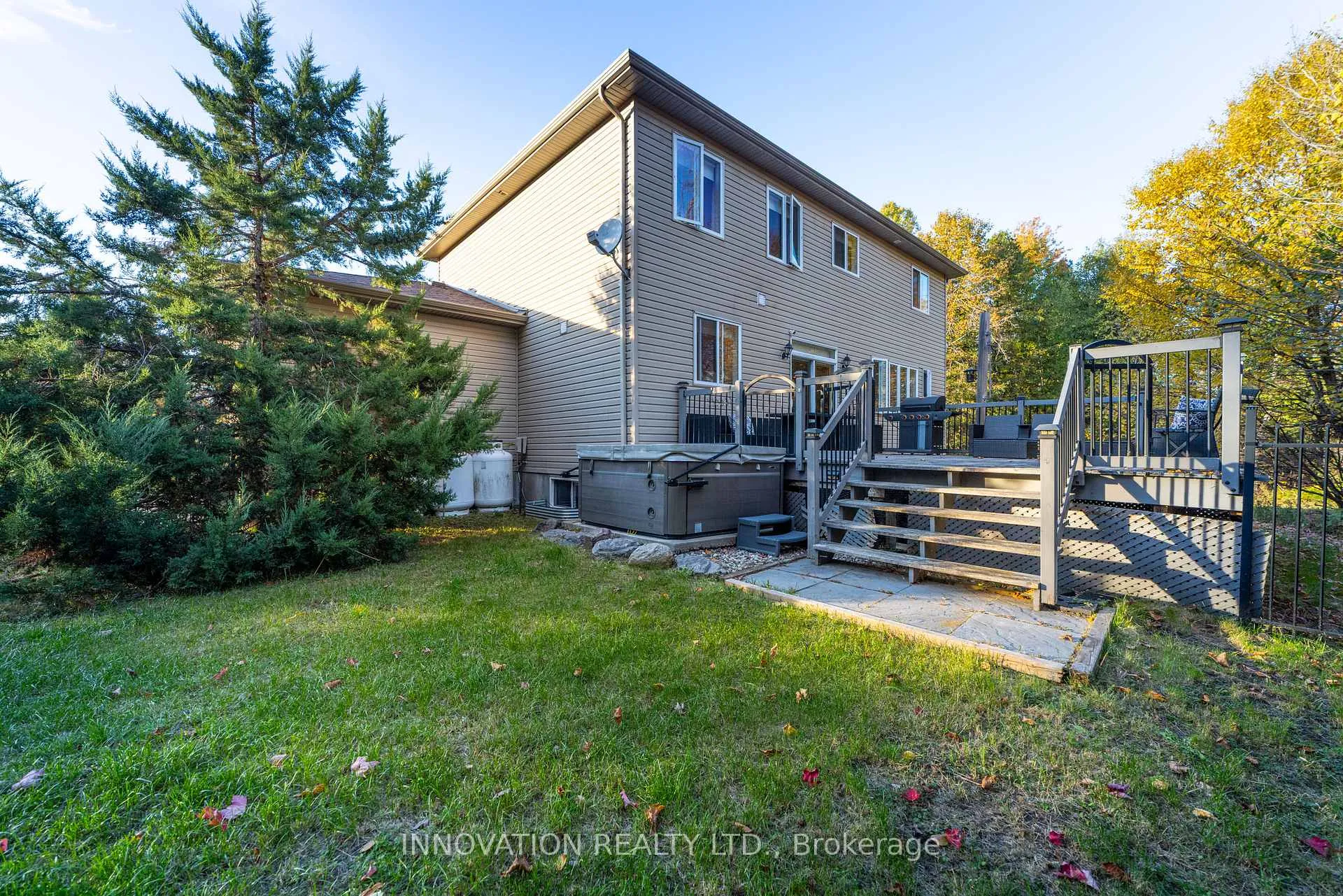 Photo 42 of 122 Country Meadow Drive S, Ottawa, Huntley Ward (North West) — HOMEH