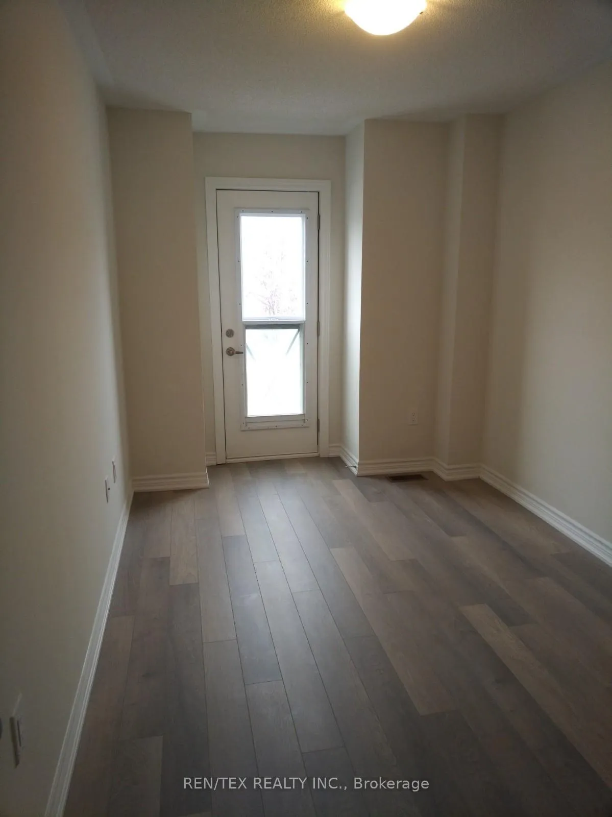 Photo 14 of Unit 221, 3865 Major Mackenzie Drive W, Vaughan, Vellore Village — HOMEH