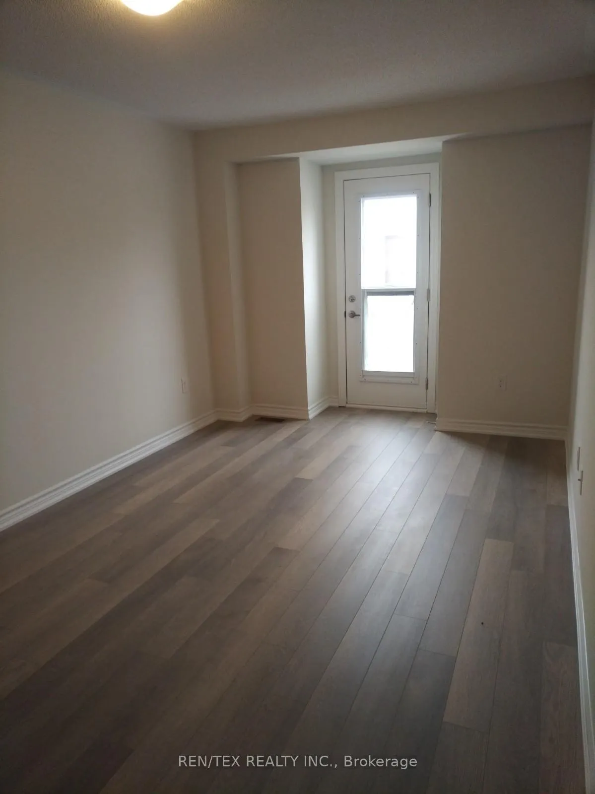 Photo 18 of Unit 221, 3865 Major Mackenzie Drive W, Vaughan, Vellore Village — HOMEH