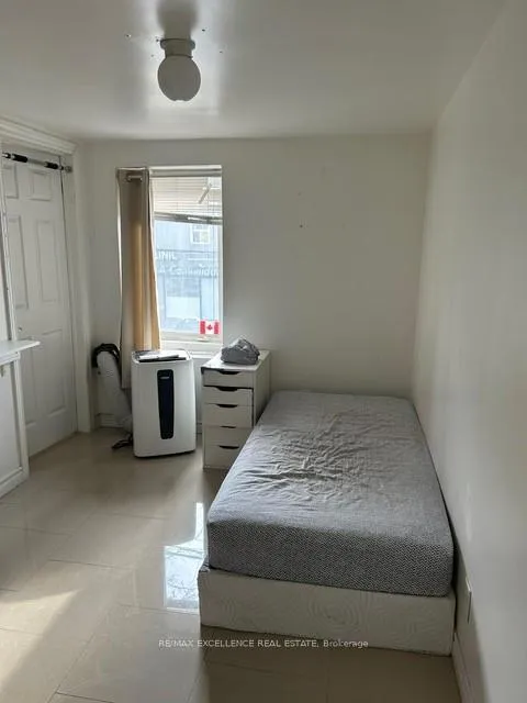 Photo 2 of Unit Main, 1114 College (studio) Street, Toronto, Dufferin Grove — HOMEH