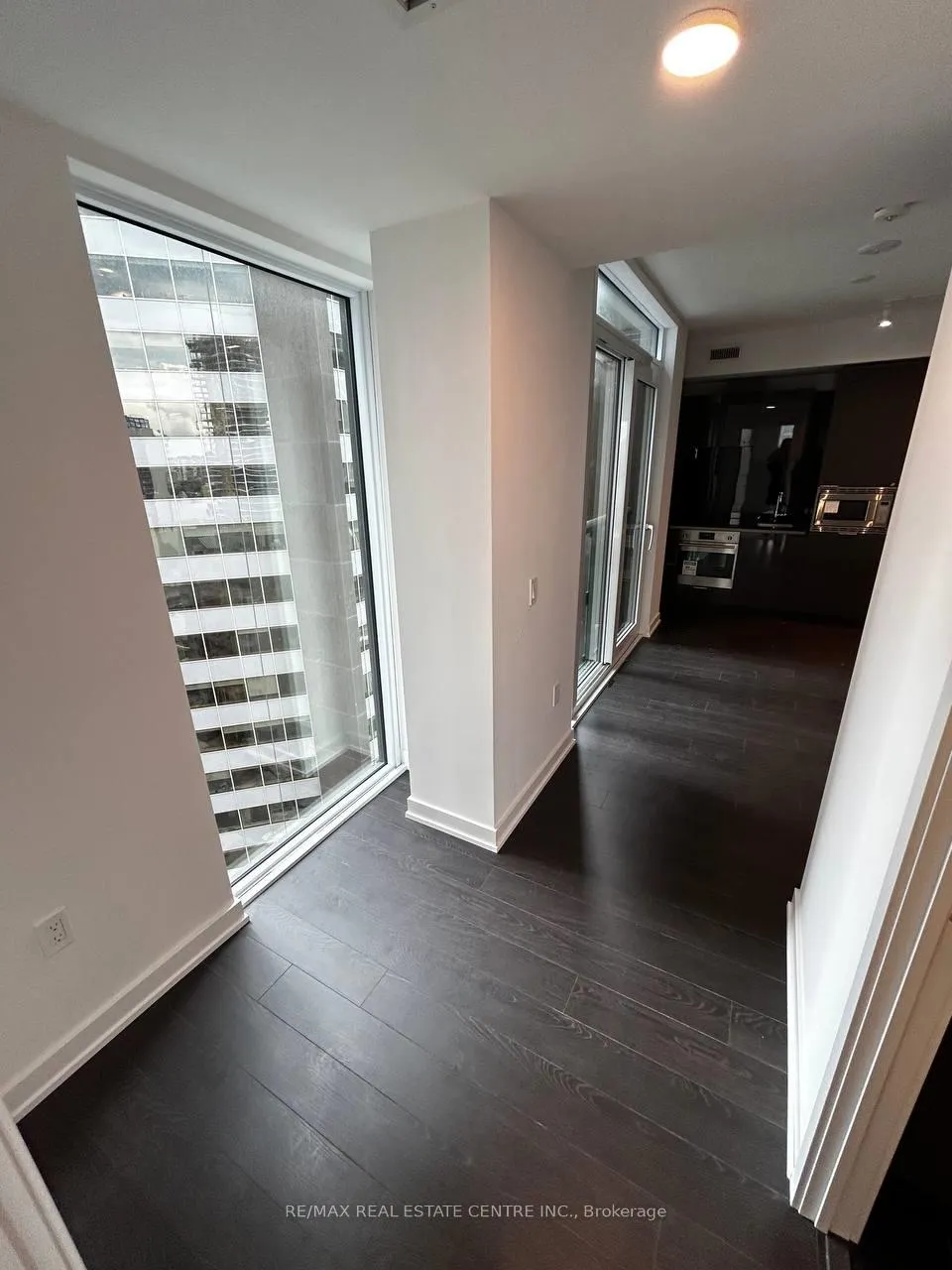 Photo 14 of Unit 1503, 238 Simcoe Street, Toronto, University — HOMEH