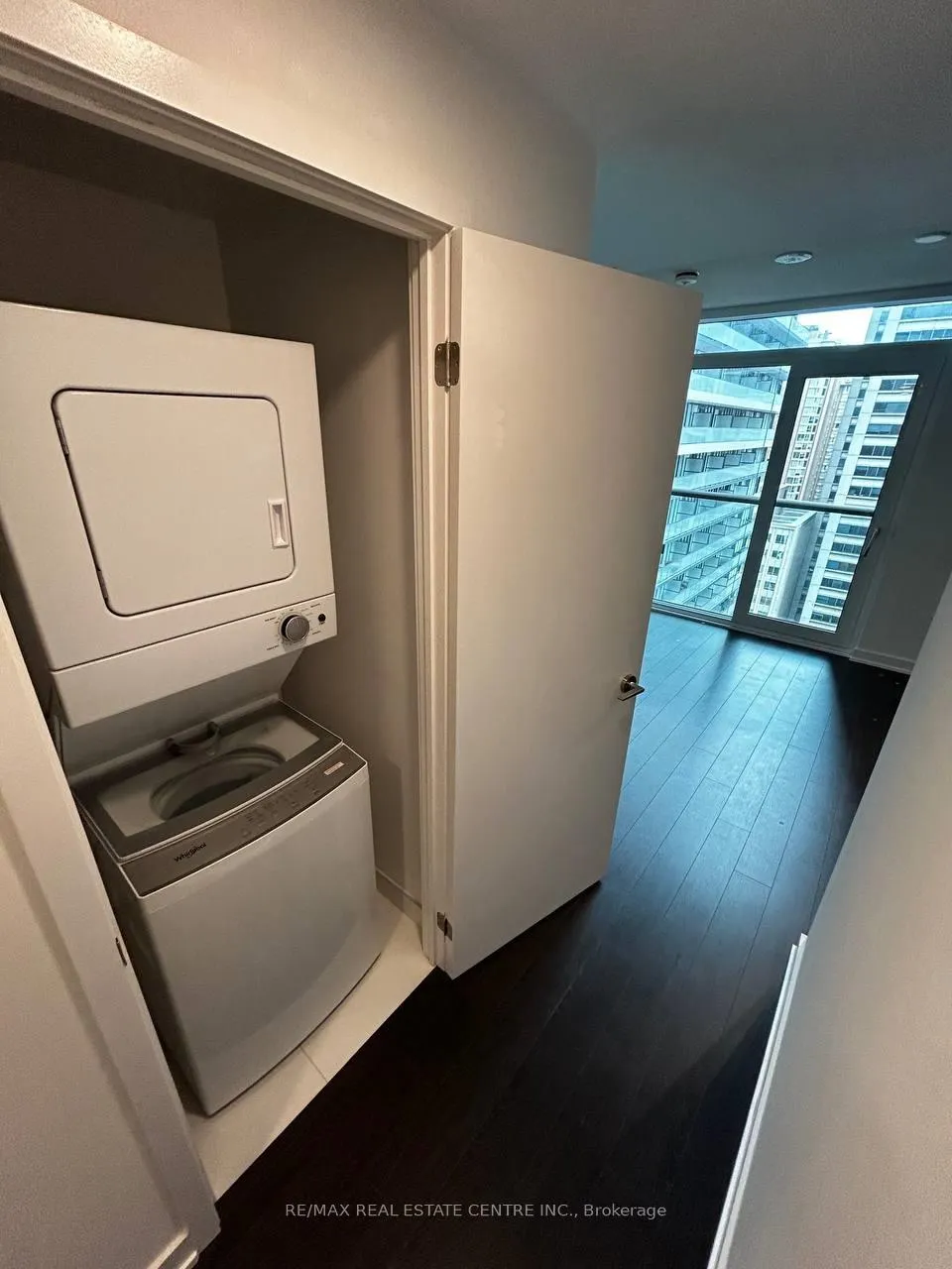 Photo 21 of Unit 1503, 238 Simcoe Street, Toronto, University — HOMEH