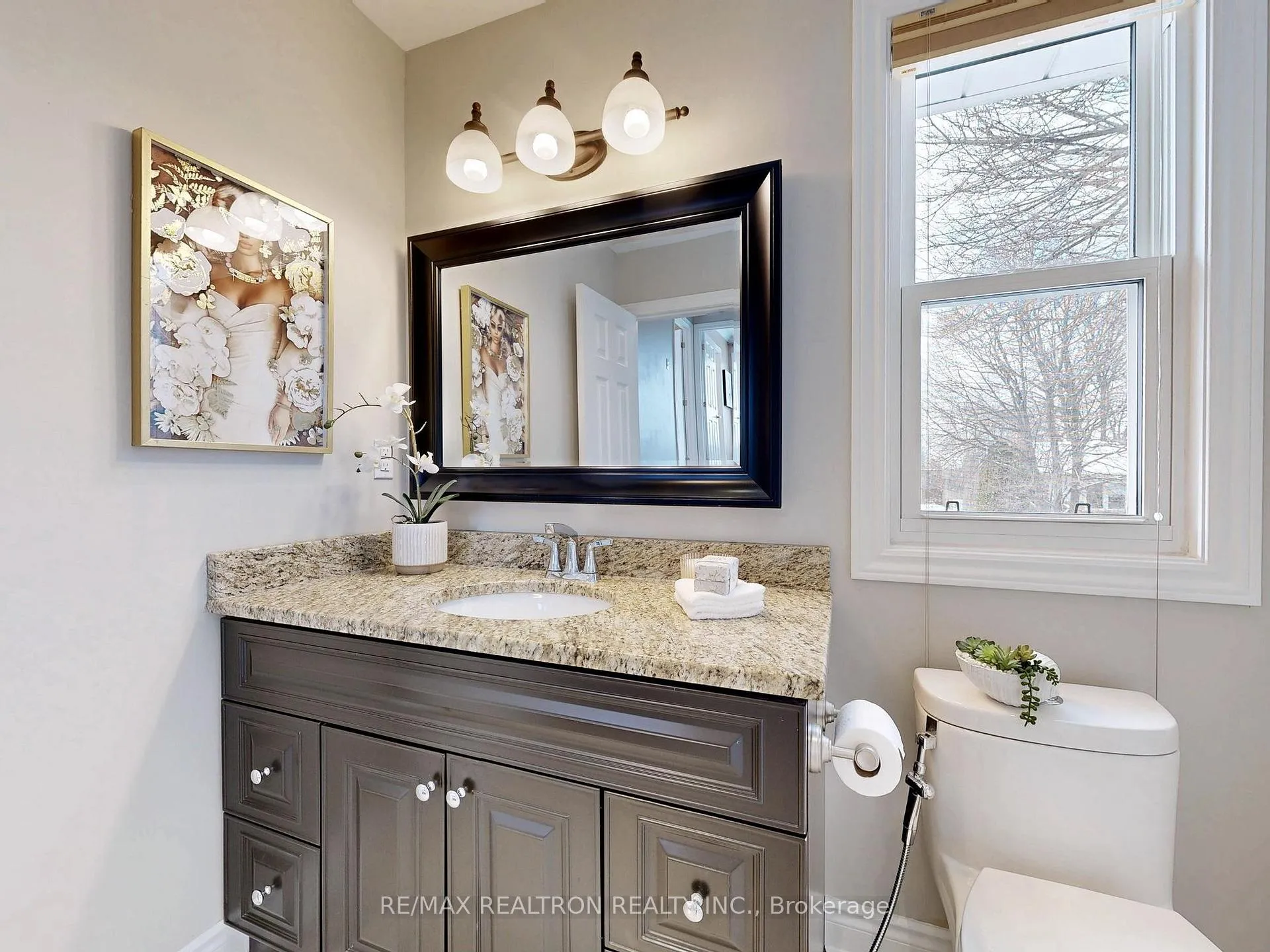 Photo 19 of 12 Hester Court, Markham, Royal Orchard — HOMEH