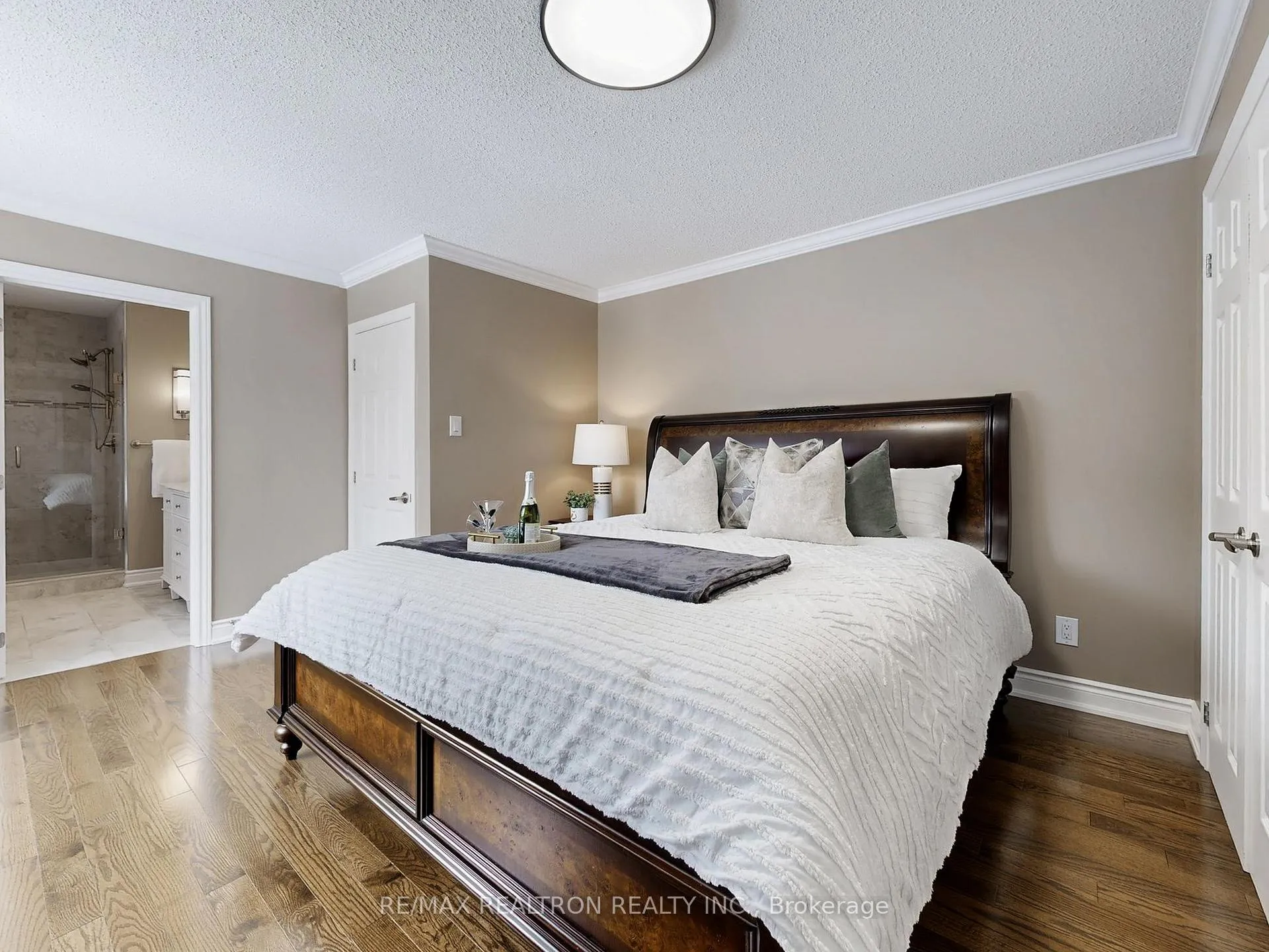 Photo 25 of 12 Hester Court, Markham, Royal Orchard — HOMEH