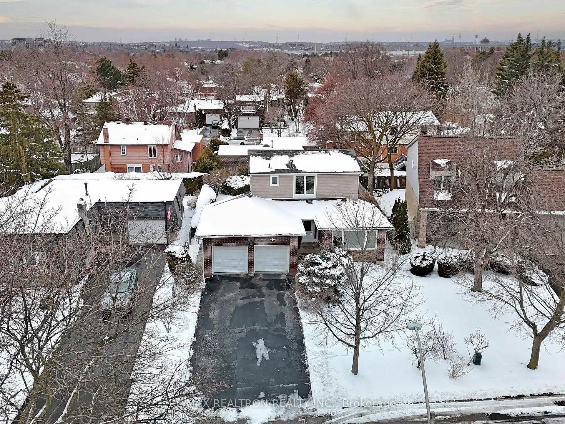 Photo 47 of 12 Hester Court, Markham, Royal Orchard — HOMEH