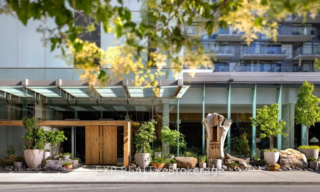 Photo 3 of Unit 511, 55 Stewart Street, Toronto, Waterfront Communities — HOMEH