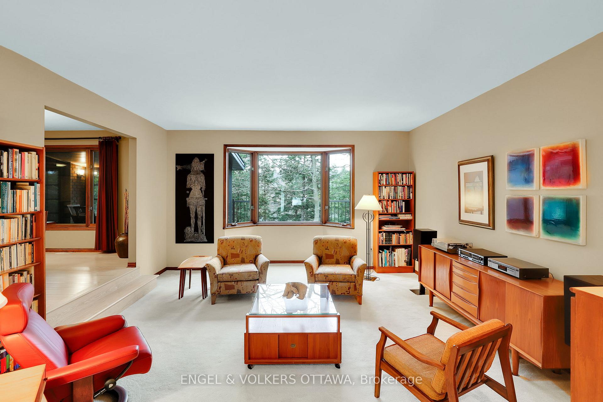 Photo 6 of 7 Deerfield Drive, McNab/Braeside, Mcnab/Braeside Twps — HOMEH