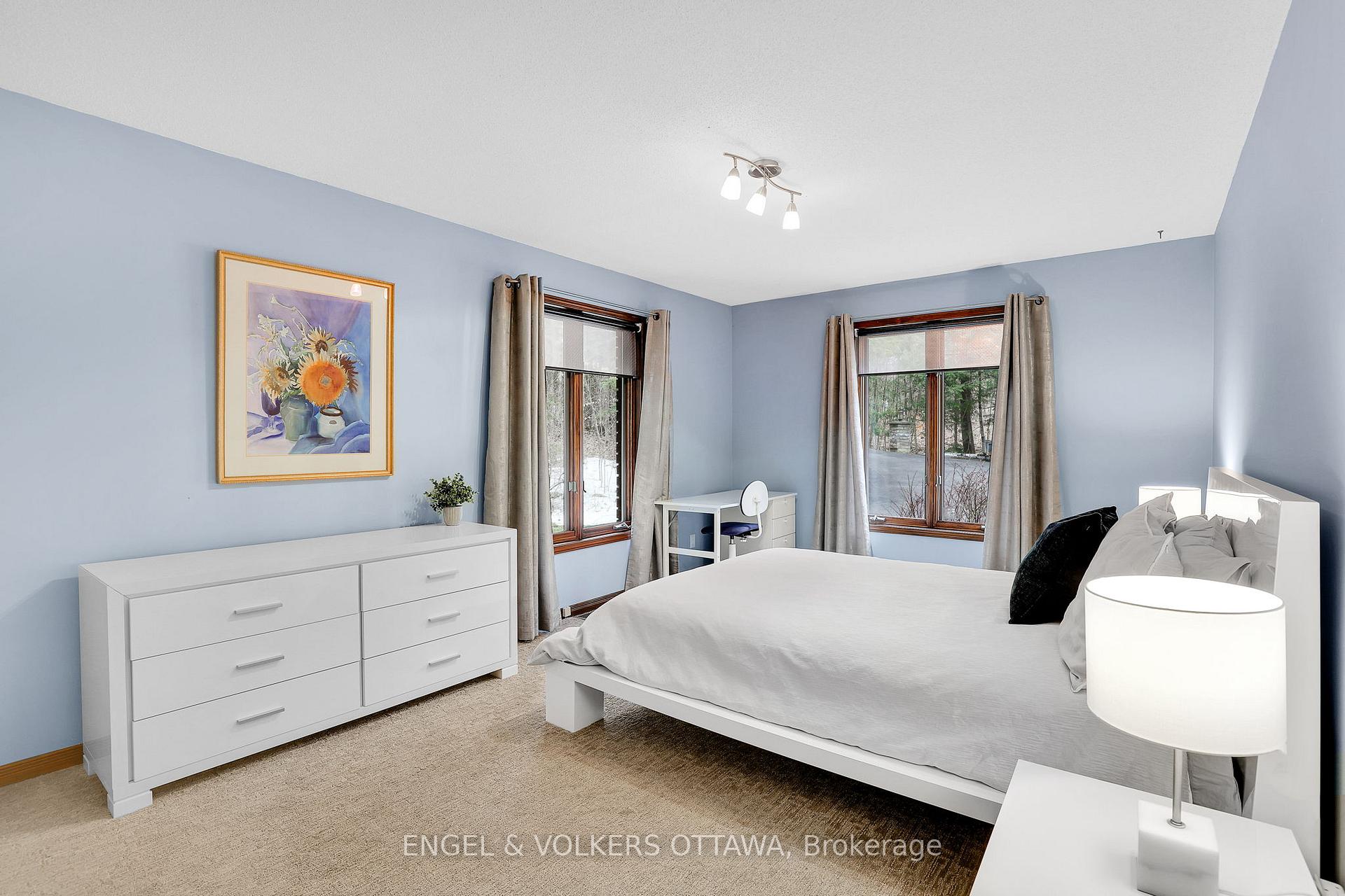 Photo 26 of 7 Deerfield Drive, McNab/Braeside, Mcnab/Braeside Twps — HOMEH