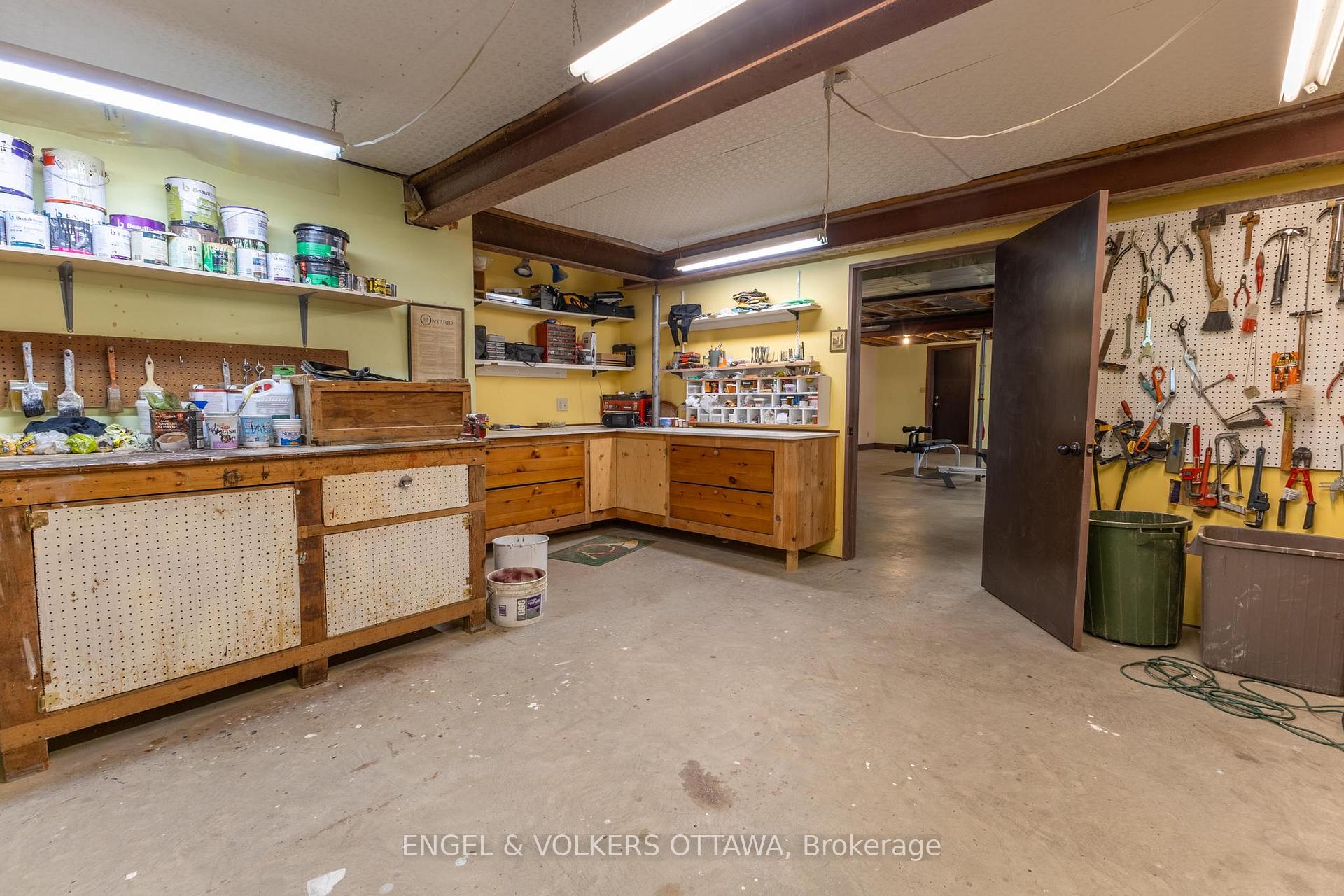 Photo 33 of 7 Deerfield Drive, McNab/Braeside, Mcnab/Braeside Twps — HOMEH