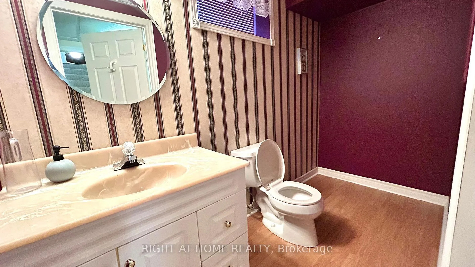 Photo 27 of 48 Johnson Street, Orillia — HOMEH