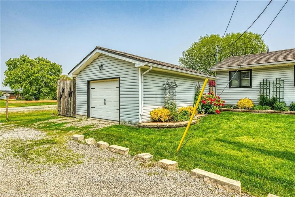 Photo 6 of 92 Hoover Point Lane, Haldimand — HOMEH