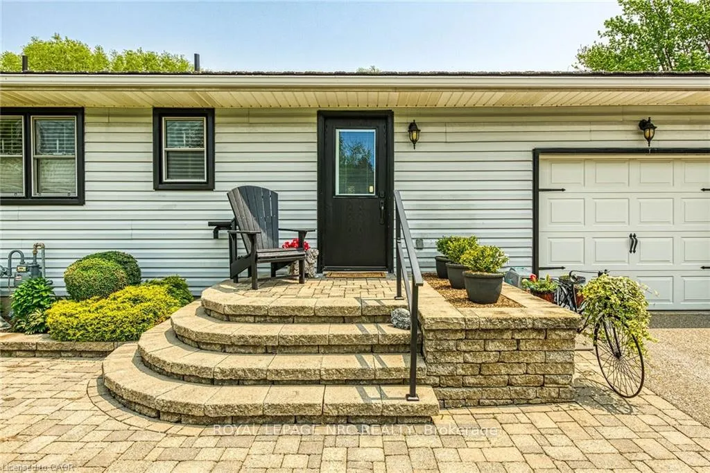 Photo 25 of 92 Hoover Point Lane, Haldimand — HOMEH