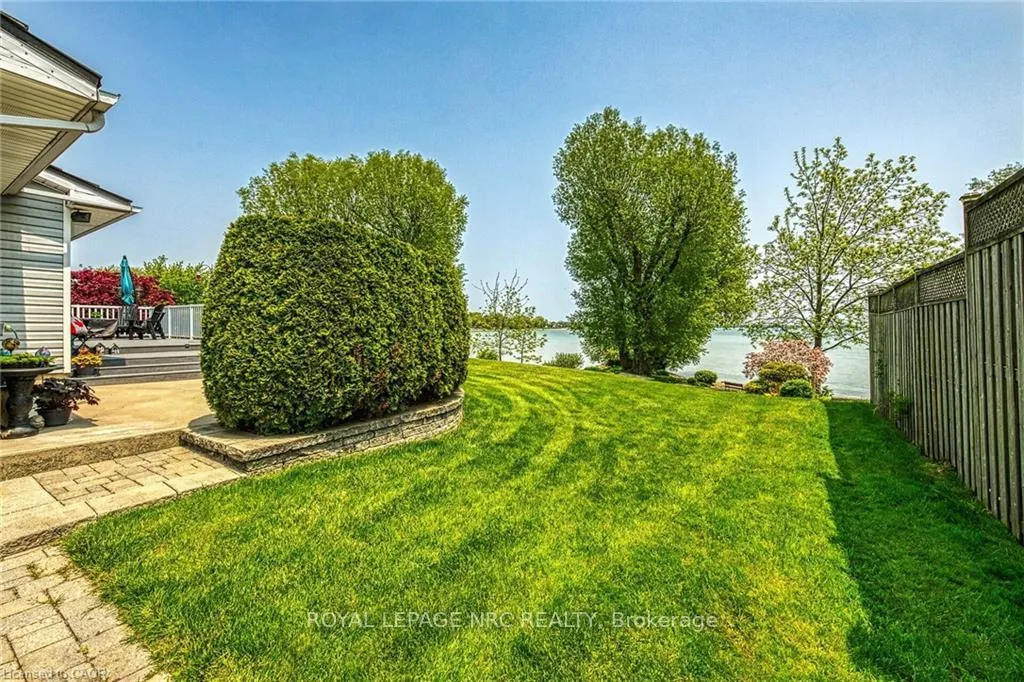 Photo 26 of 92 Hoover Point Lane, Haldimand — HOMEH