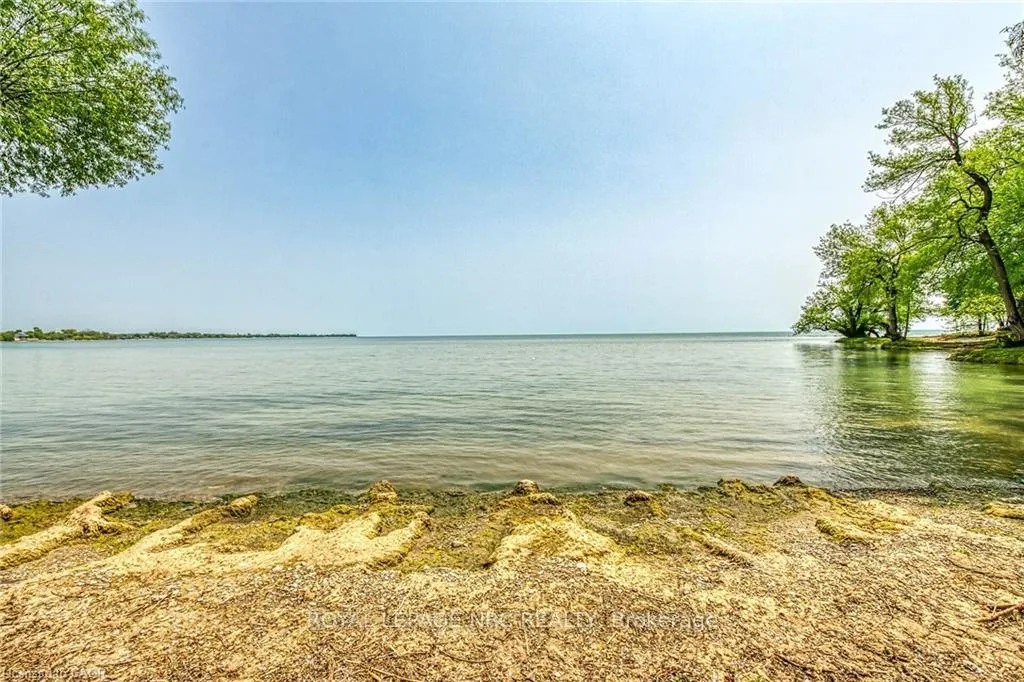 Photo 34 of 92 Hoover Point Lane, Haldimand — HOMEH