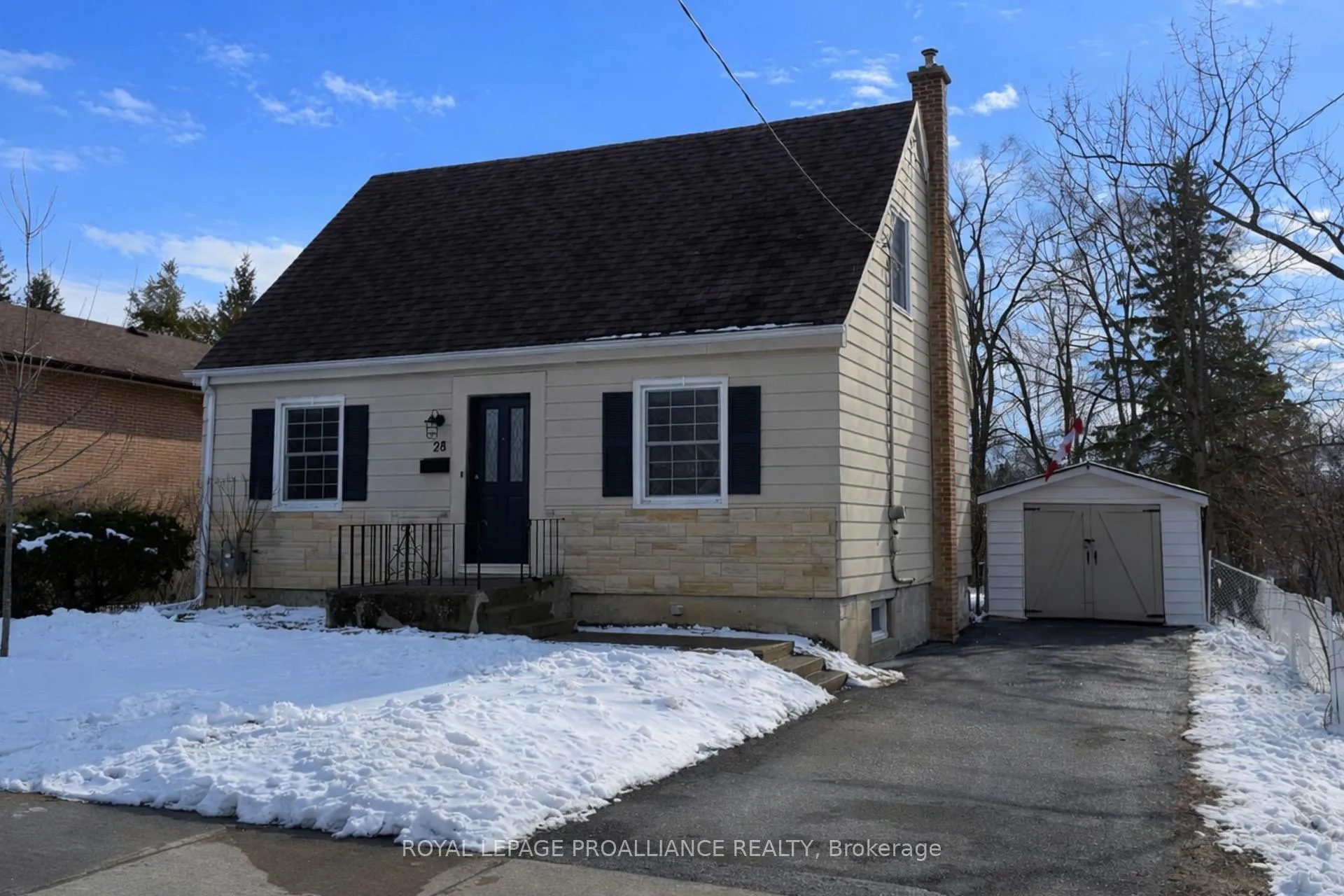 Photo 1 of 28 Fairway Avenue, Belleville, Belleville Ward — HOMEH
