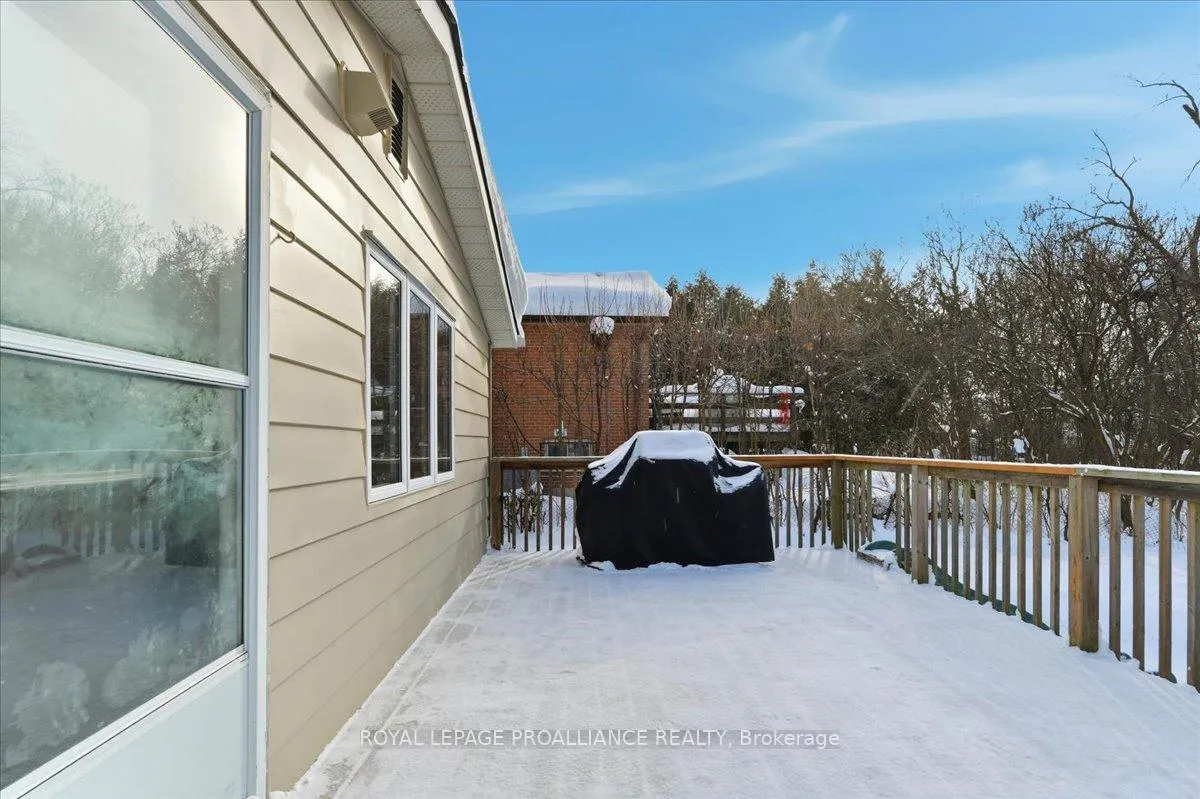 Photo 34 of 28 Fairway Avenue, Belleville, Belleville Ward — HOMEH