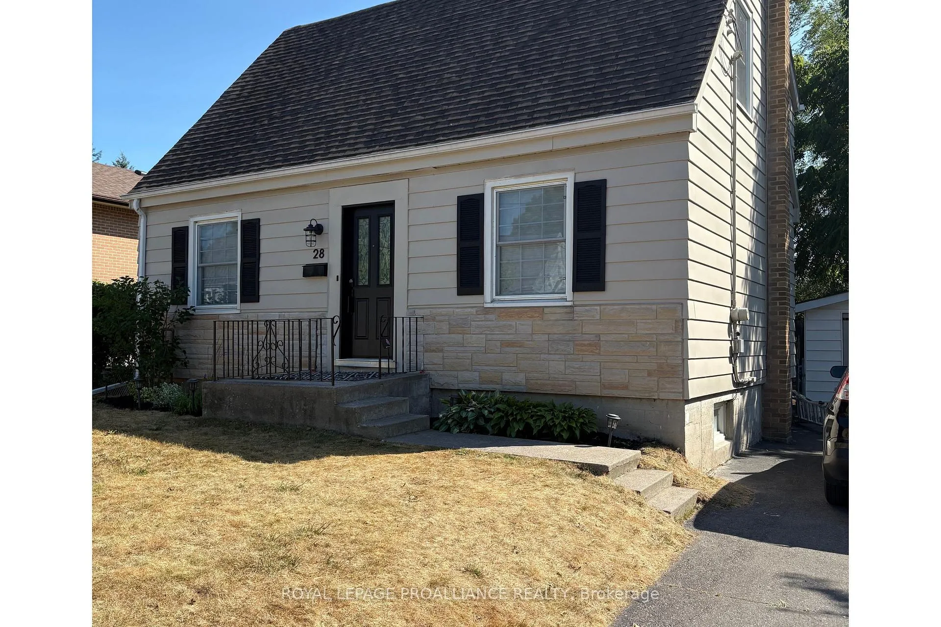 Photo 42 of 28 Fairway Avenue, Belleville, Belleville Ward — HOMEH