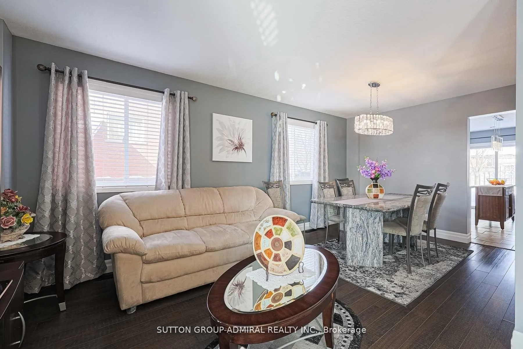 Photo 4 of 242 Mapleton Avenue, Barrie, Holly — HOMEH