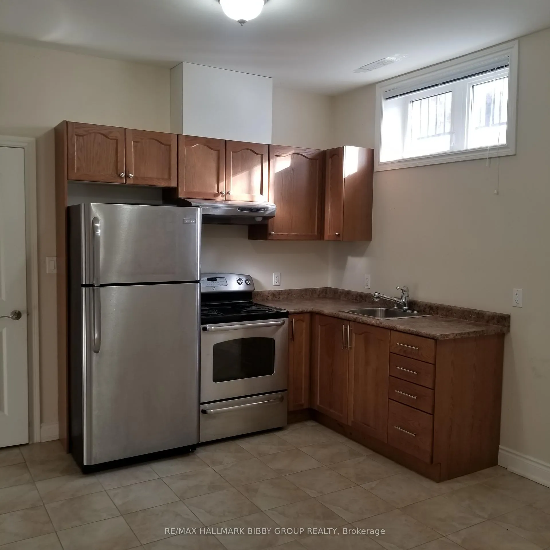 Photo 1 of Unit Basement 1, 24 Manor Haven Road, Toronto, Englemount-Lawrence — HOMEH