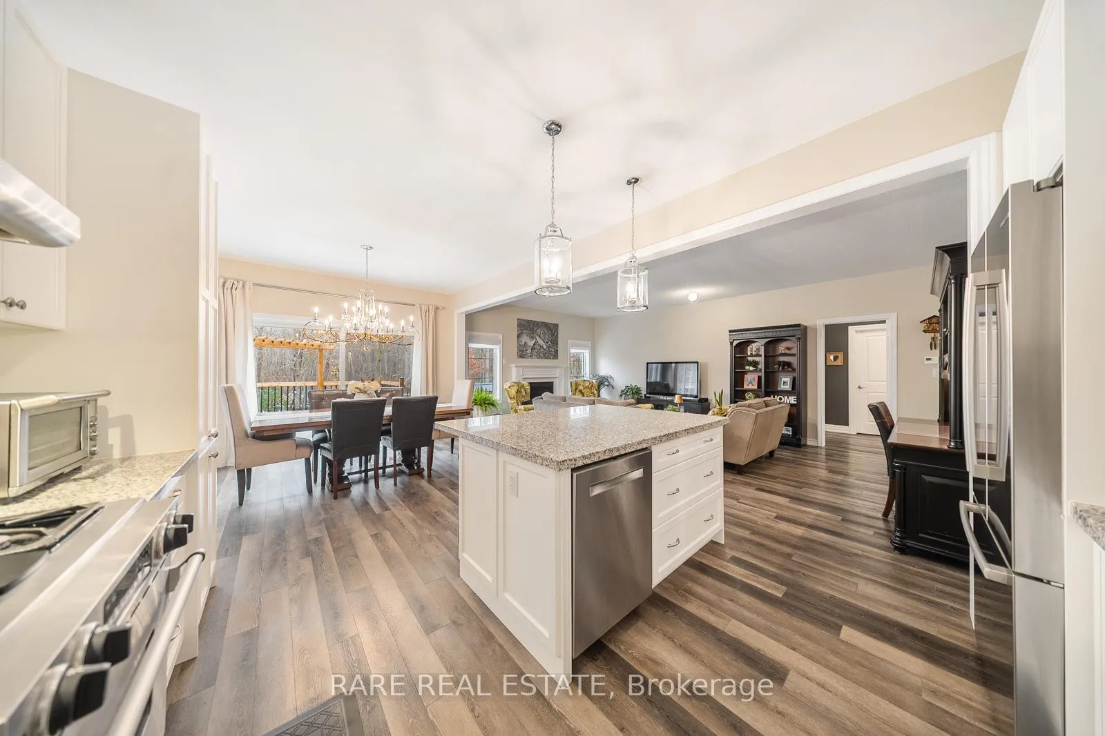 Photo 14 of 1767 Emberton Way, Innisfil, Rural Innisfil — HOMEH