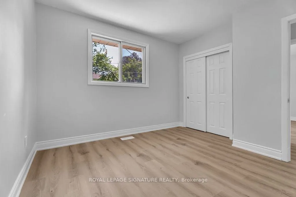 Photo 17 of 47 Aurora Heights Drive, Aurora, Aurora Heights — HOMEH