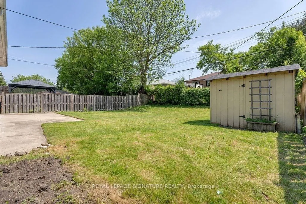 Photo 37 of 47 Aurora Heights Drive, Aurora, Aurora Heights — HOMEH