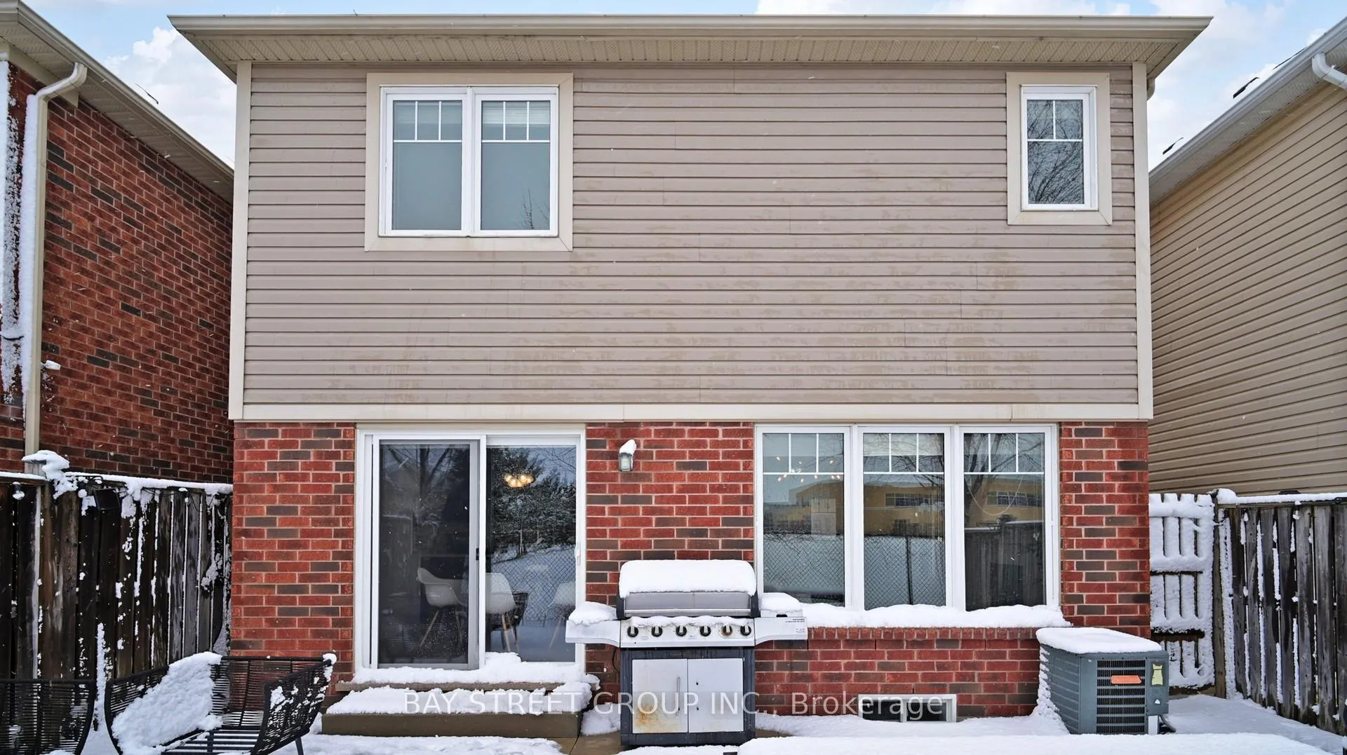 Photo 35 of 216 Emick Drive, Hamilton, Ancaster — HOMEH