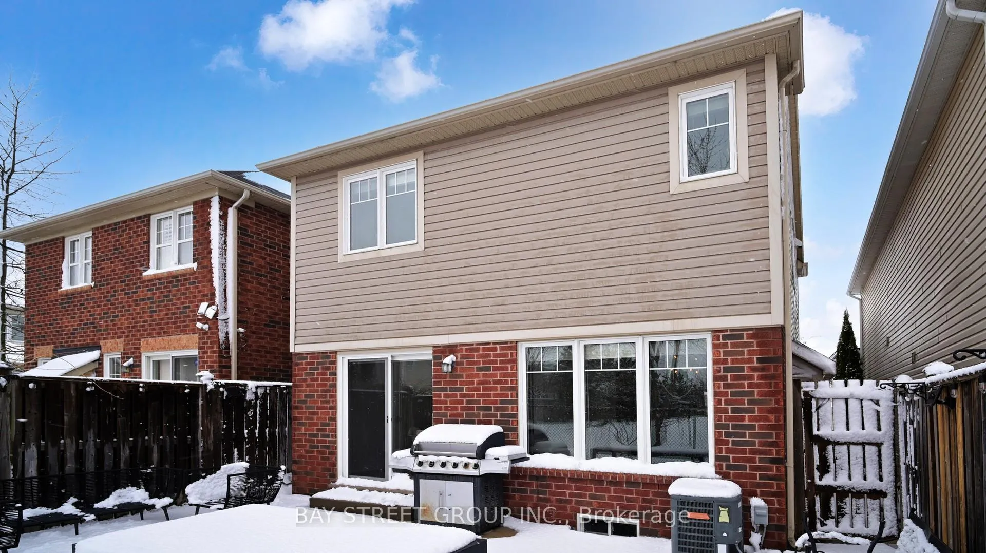 Photo 36 of 216 Emick Drive, Hamilton, Ancaster — HOMEH