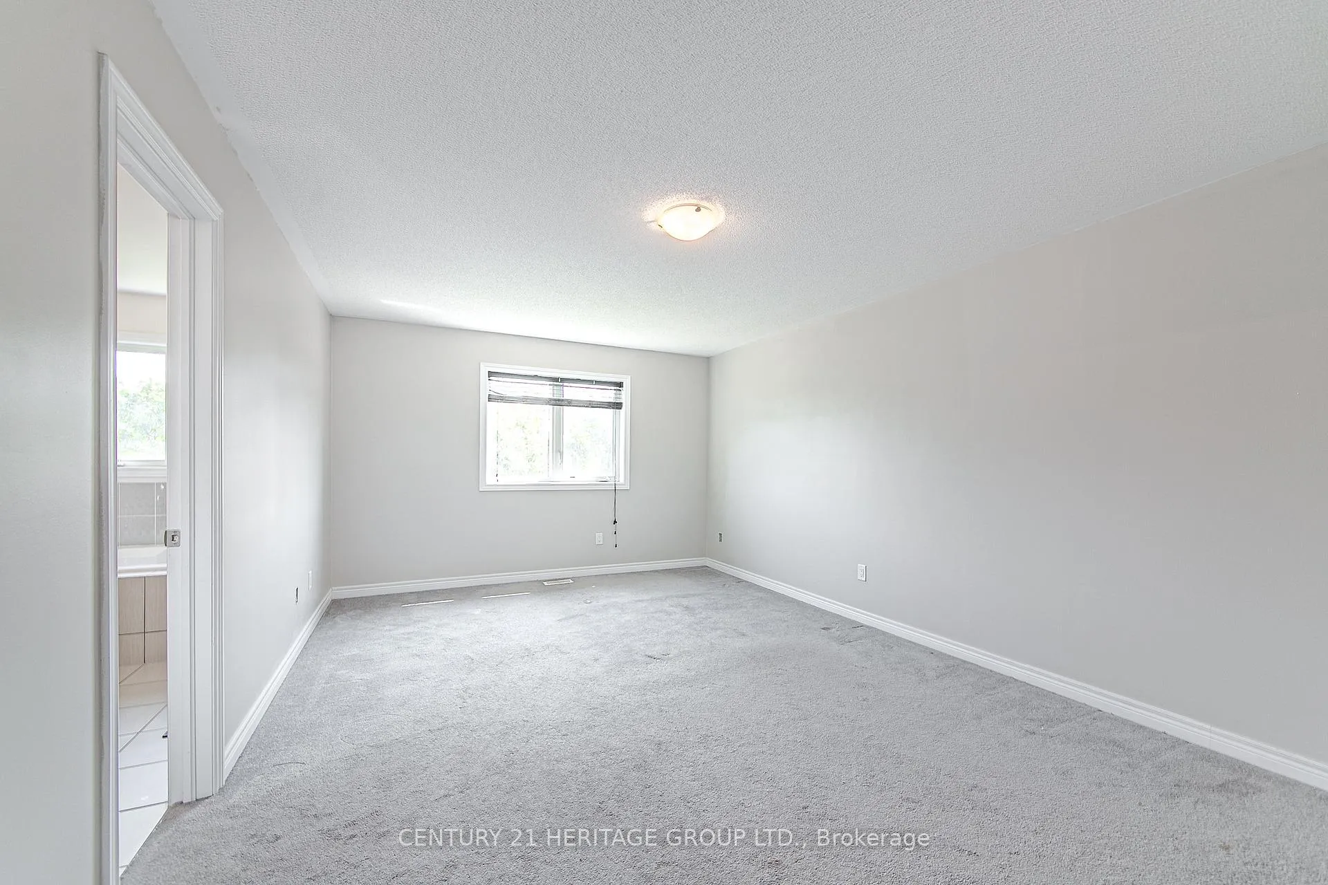 Photo 14 of 1281 Bardeau Street, Innisfil, Lefroy — HOMEH