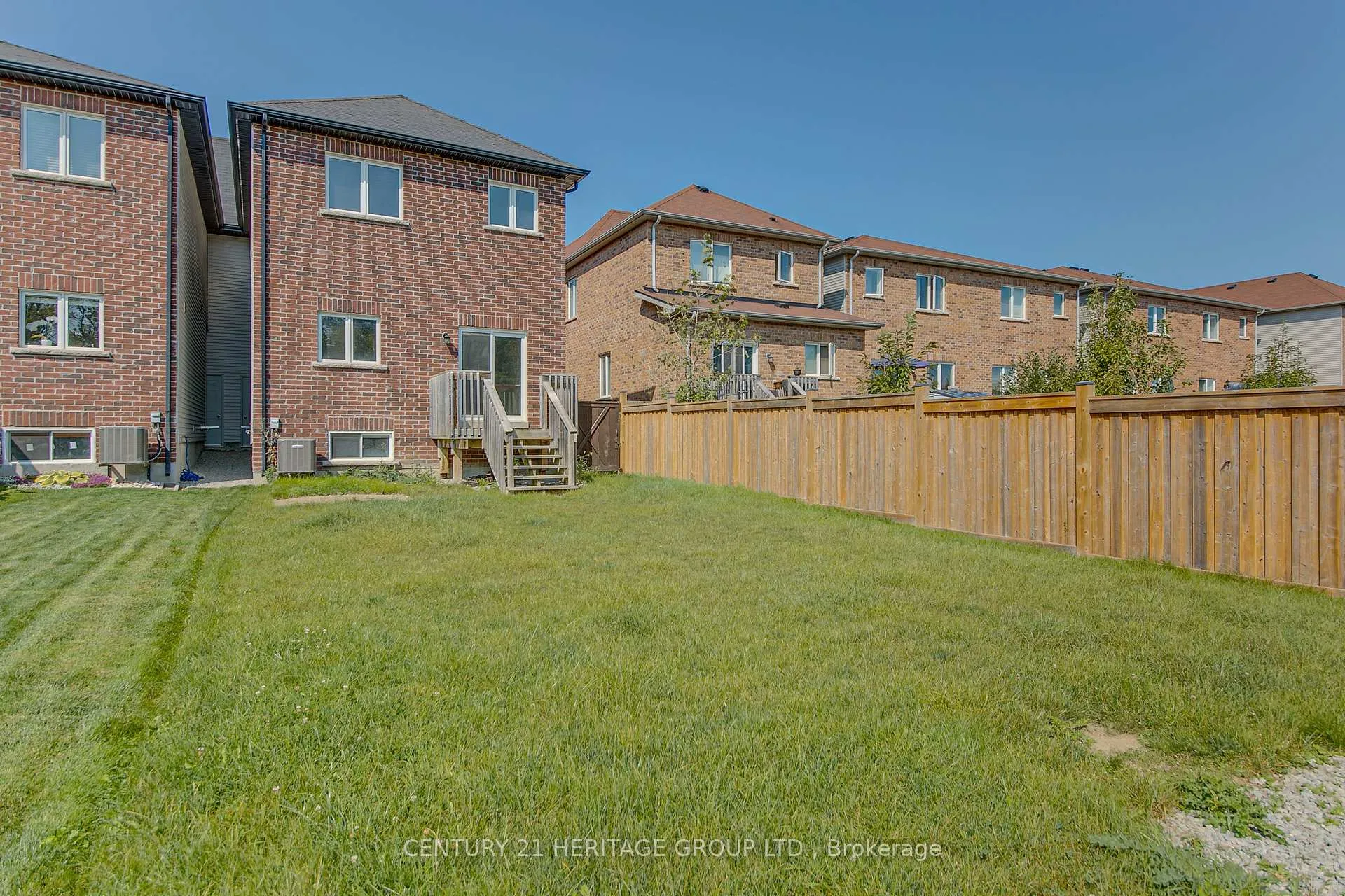 Photo 29 of 1281 Bardeau Street, Innisfil, Lefroy — HOMEH