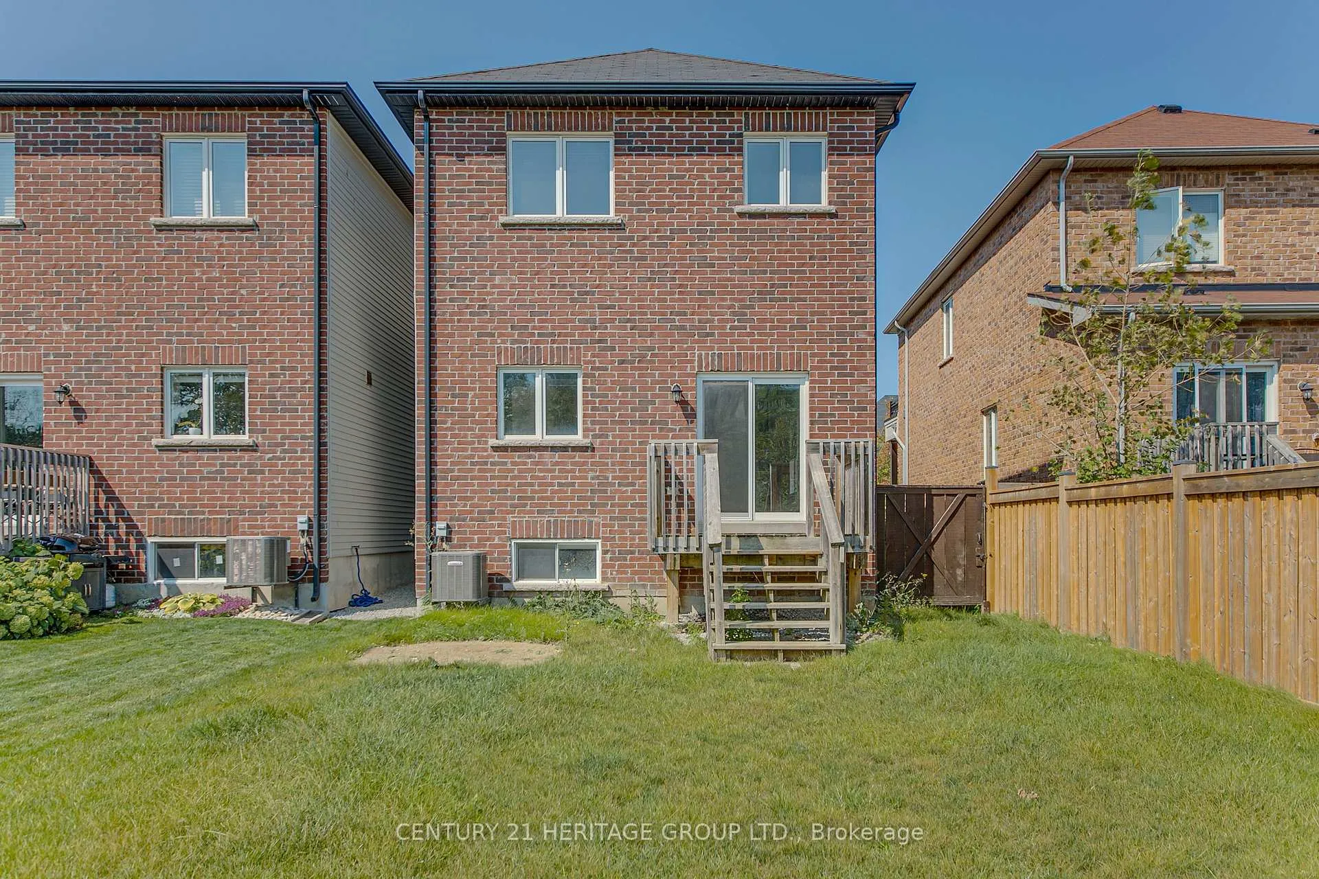 Photo 30 of 1281 Bardeau Street, Innisfil, Lefroy — HOMEH