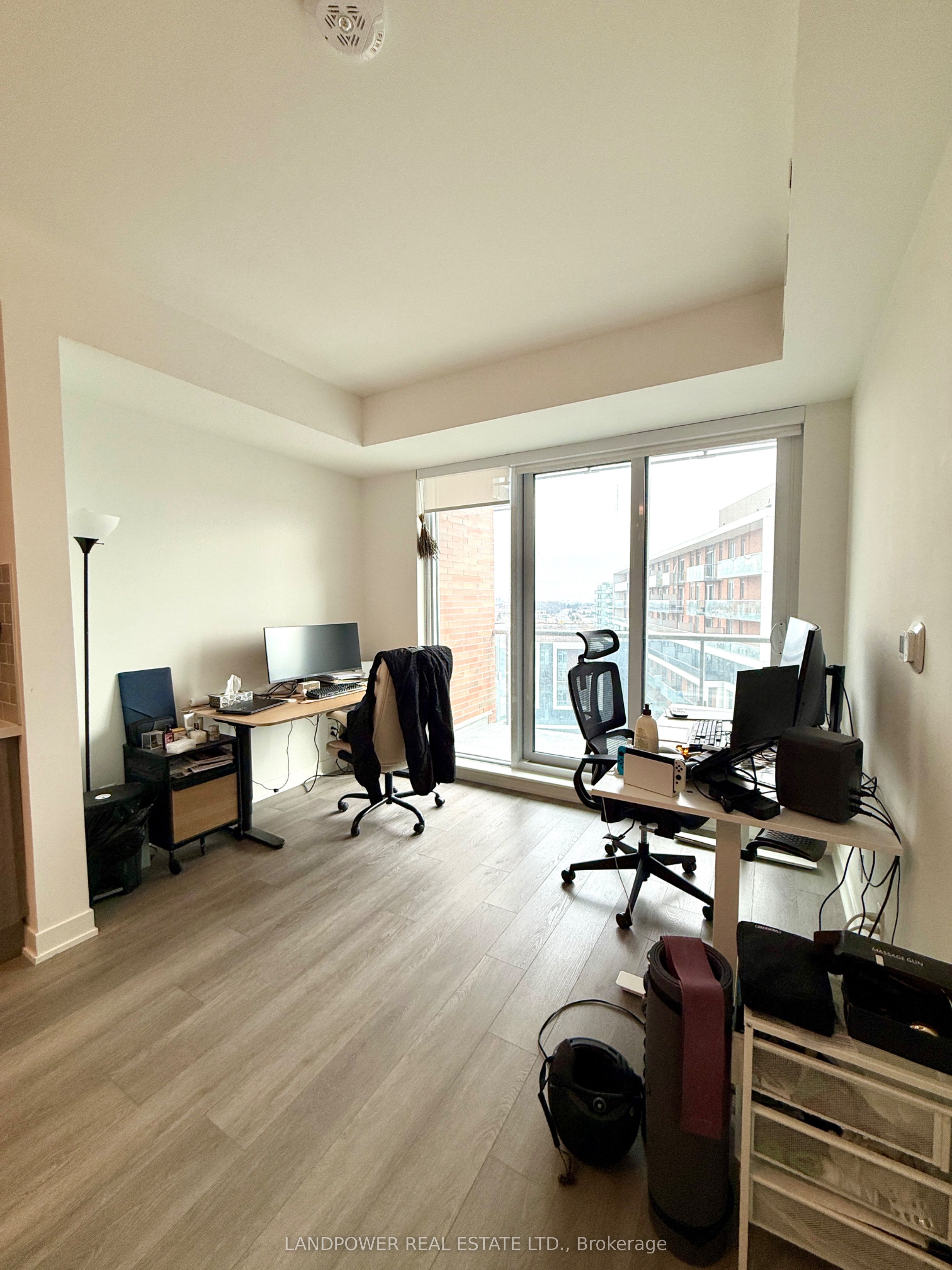 Photo 11 of Unit 1702B, 292 Verdale Crossing, Markham, Unionville — HOMEH