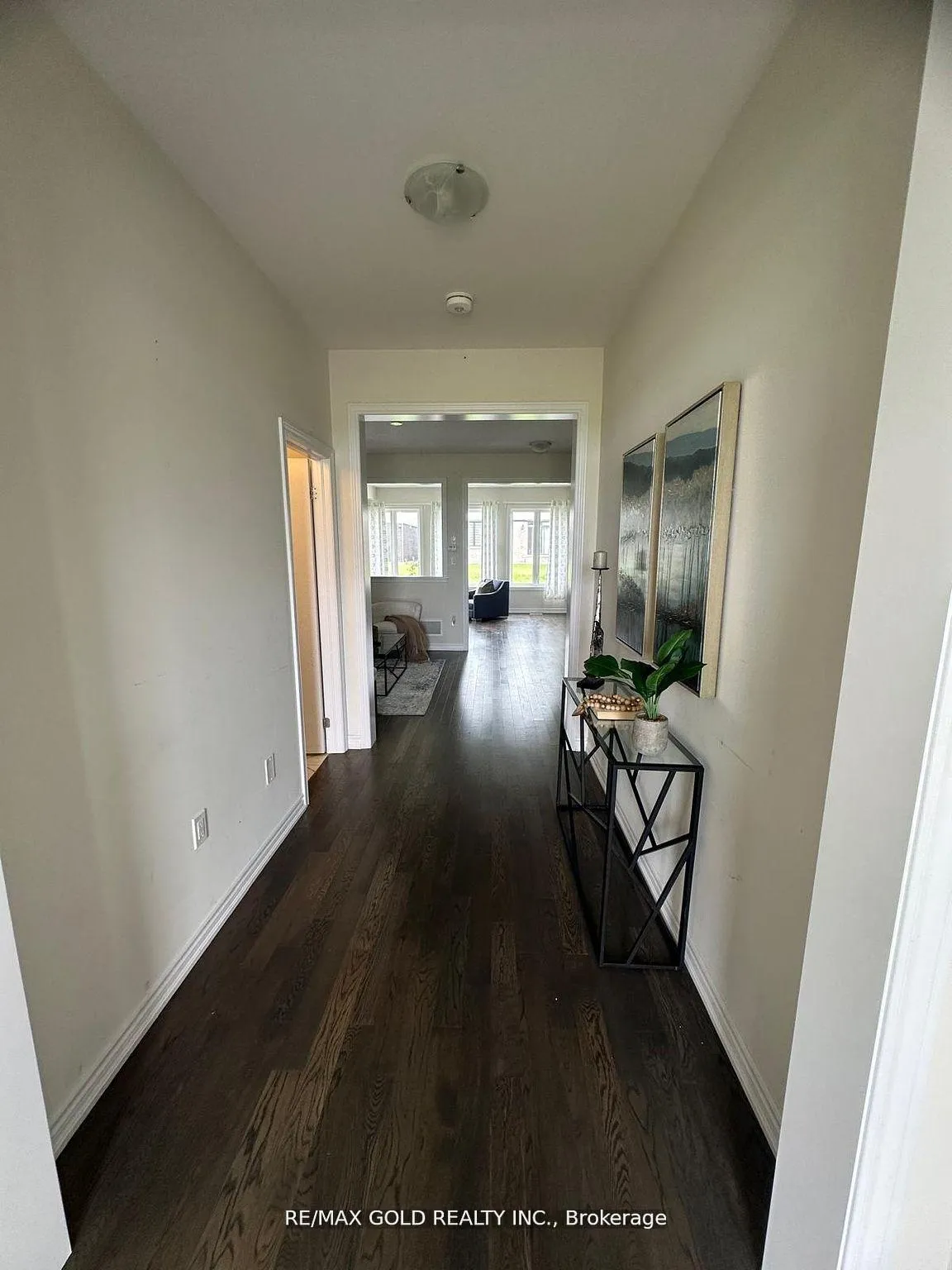 Photo 5 of 121 Explorer Way, Thorold, Rolling Meadows — HOMEH
