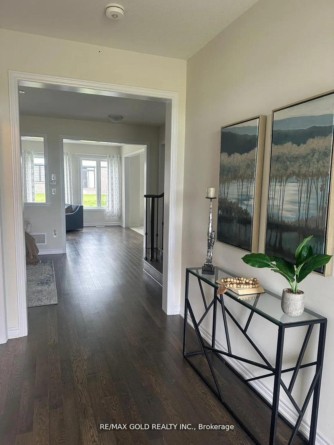 Photo 6 of 121 Explorer Way, Thorold, Rolling Meadows — HOMEH