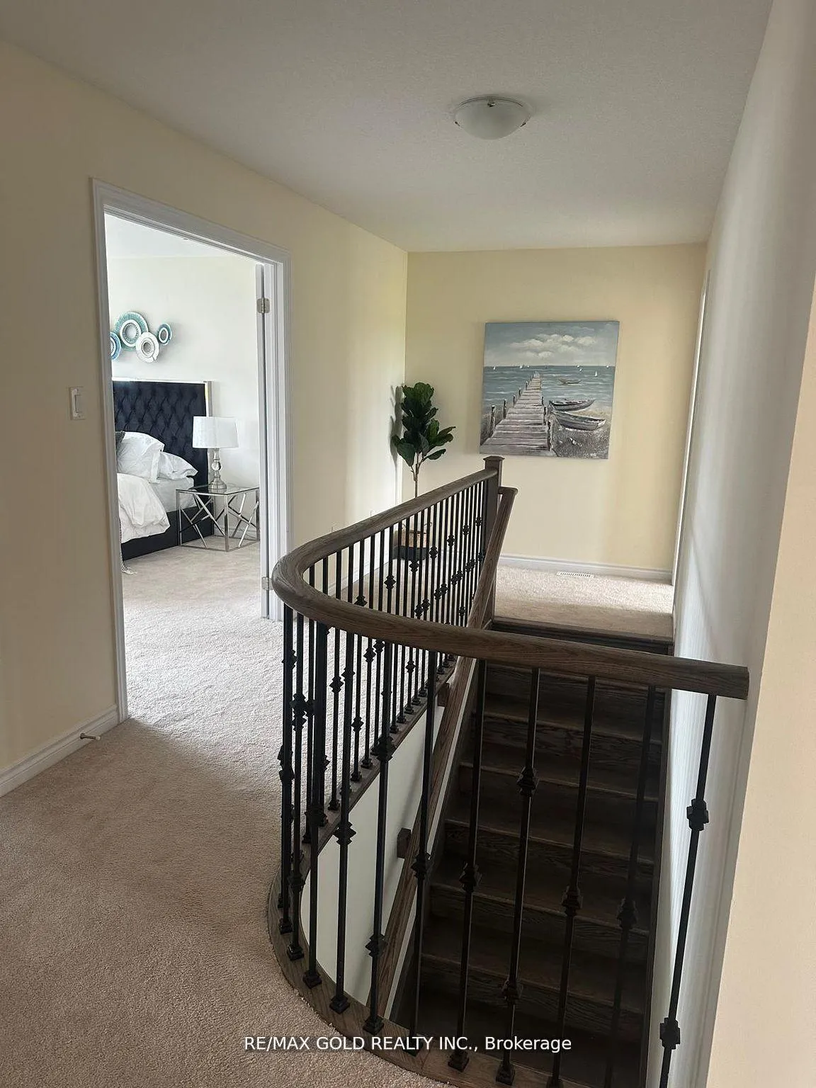 Photo 20 of 121 Explorer Way, Thorold, Rolling Meadows — HOMEH