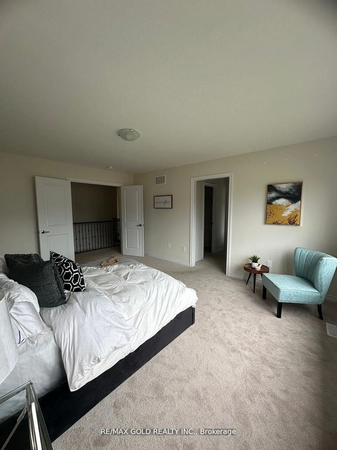 Photo 22 of 121 Explorer Way, Thorold, Rolling Meadows — HOMEH