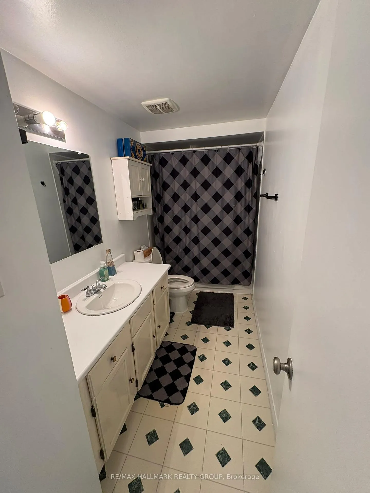Photo 13 of Unit 78, 5D Sonnet Crescent, Ottawa, Westcliffe Estates — HOMEH