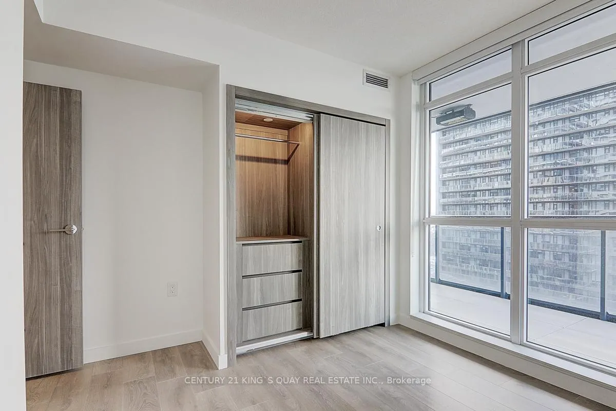 Photo 7 of Unit 2111, 38 Widmer Street, Toronto, Waterfront Communities — HOMEH