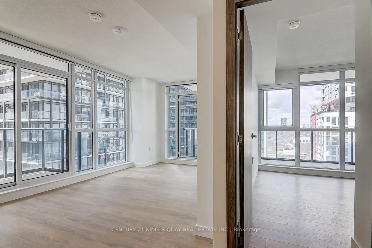 Photo 9 of Unit 2111, 38 Widmer Street, Toronto, Waterfront Communities — HOMEH