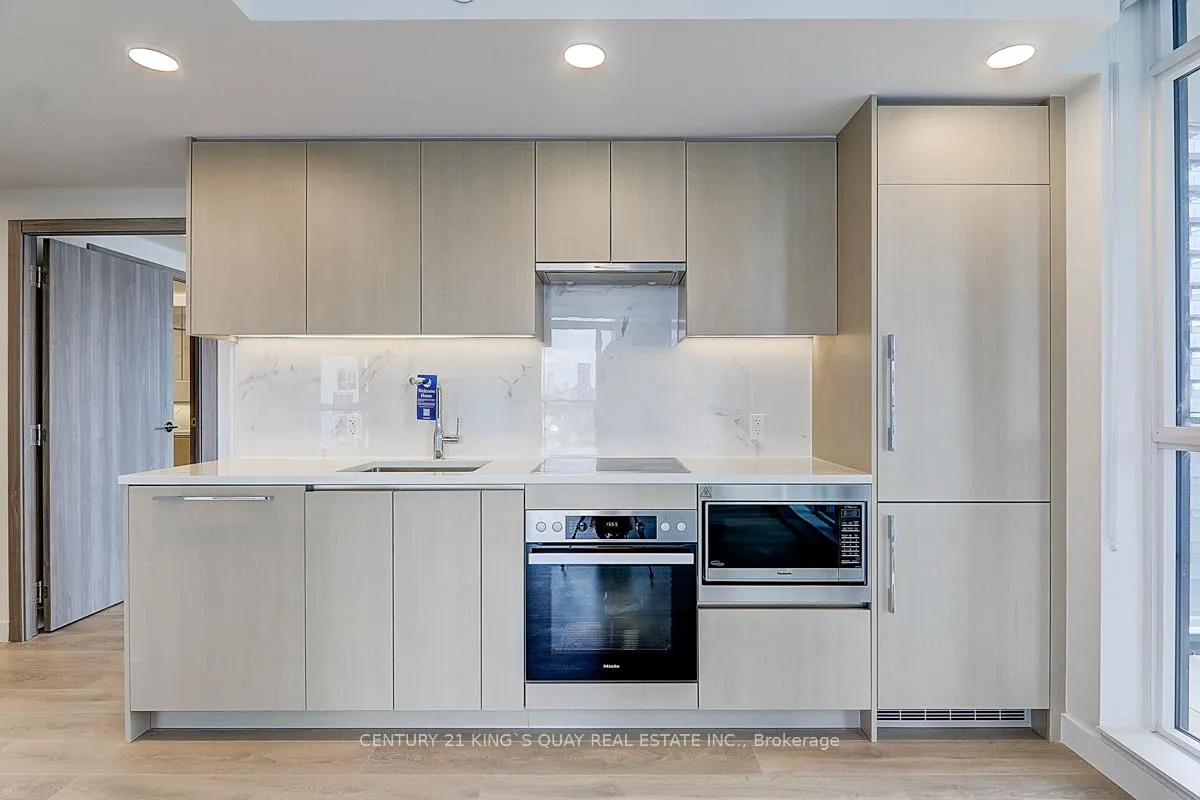 Photo 14 of Unit 2111, 38 Widmer Street, Toronto, Waterfront Communities — HOMEH