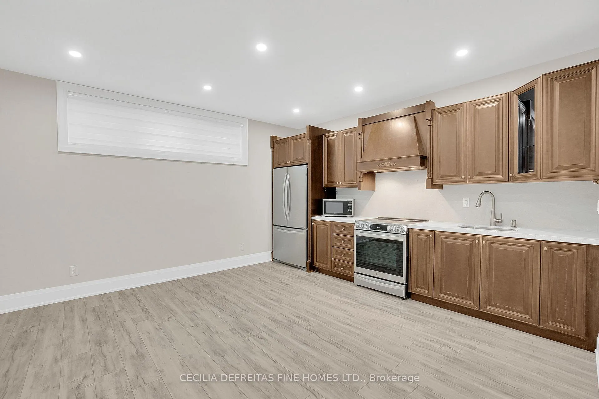 Photo 15 of 70 Haverson Boulevard, Toronto, Keelesdale-Eglinton West — HOMEH