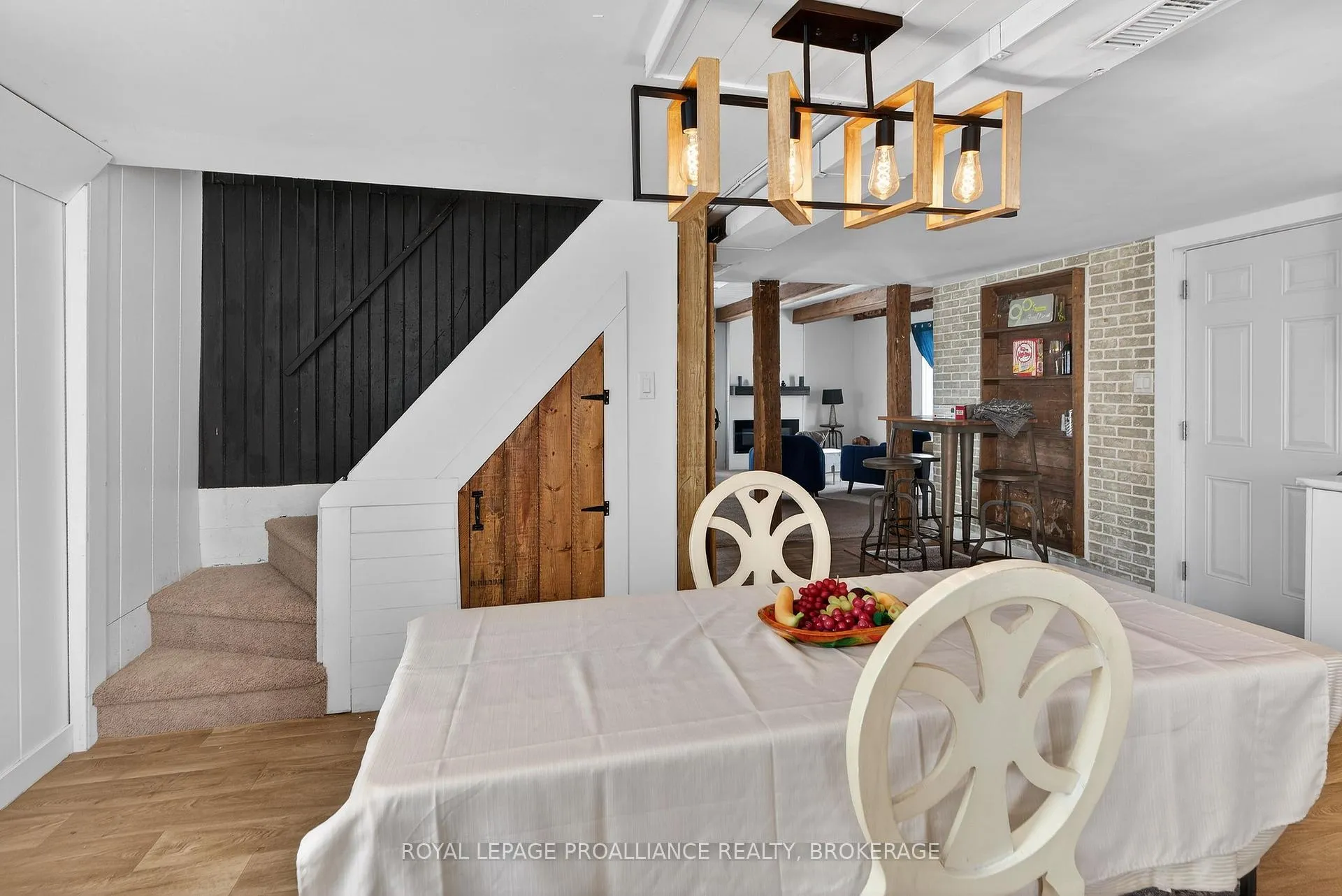 Photo 6 of 5668 Battersea Road, Frontenac, Frontenac South — HOMEH