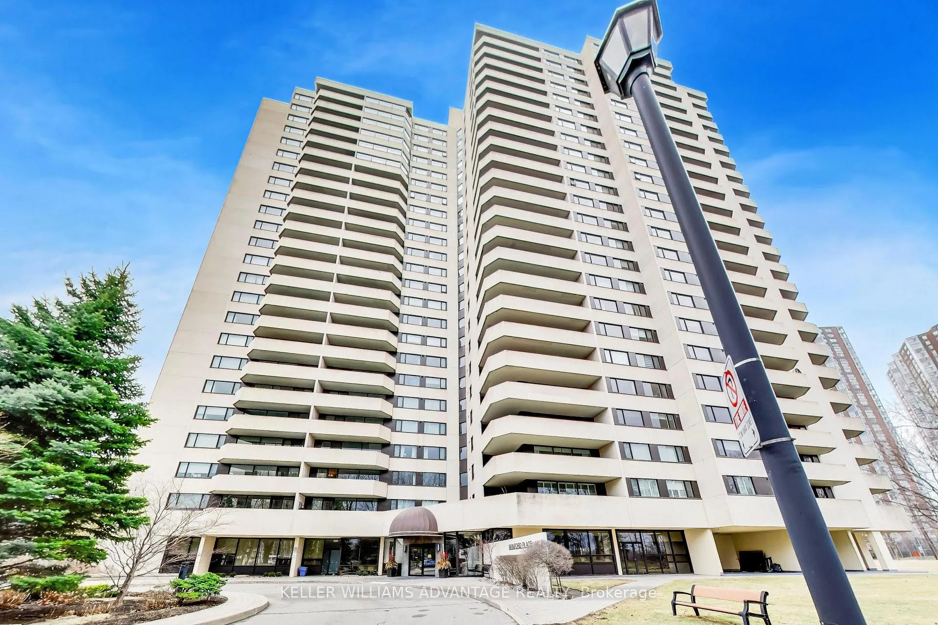 Front of Unit 1204, 75 Wynford Heights Crescent