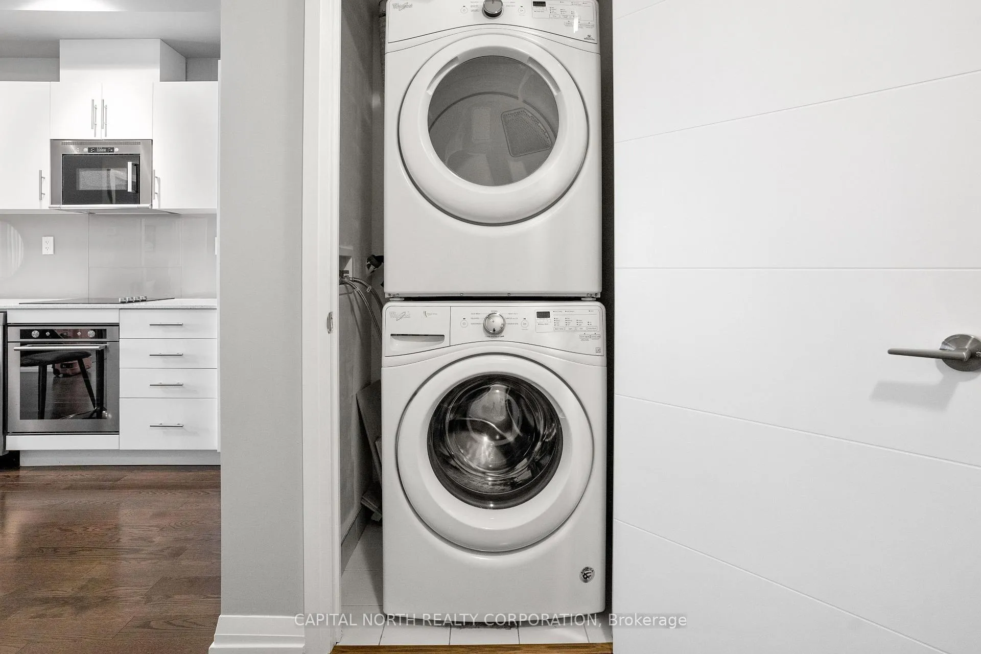 Photo 18 of Unit 326, 460 Adelaide Street E, Toronto, Moss Park — HOMEH