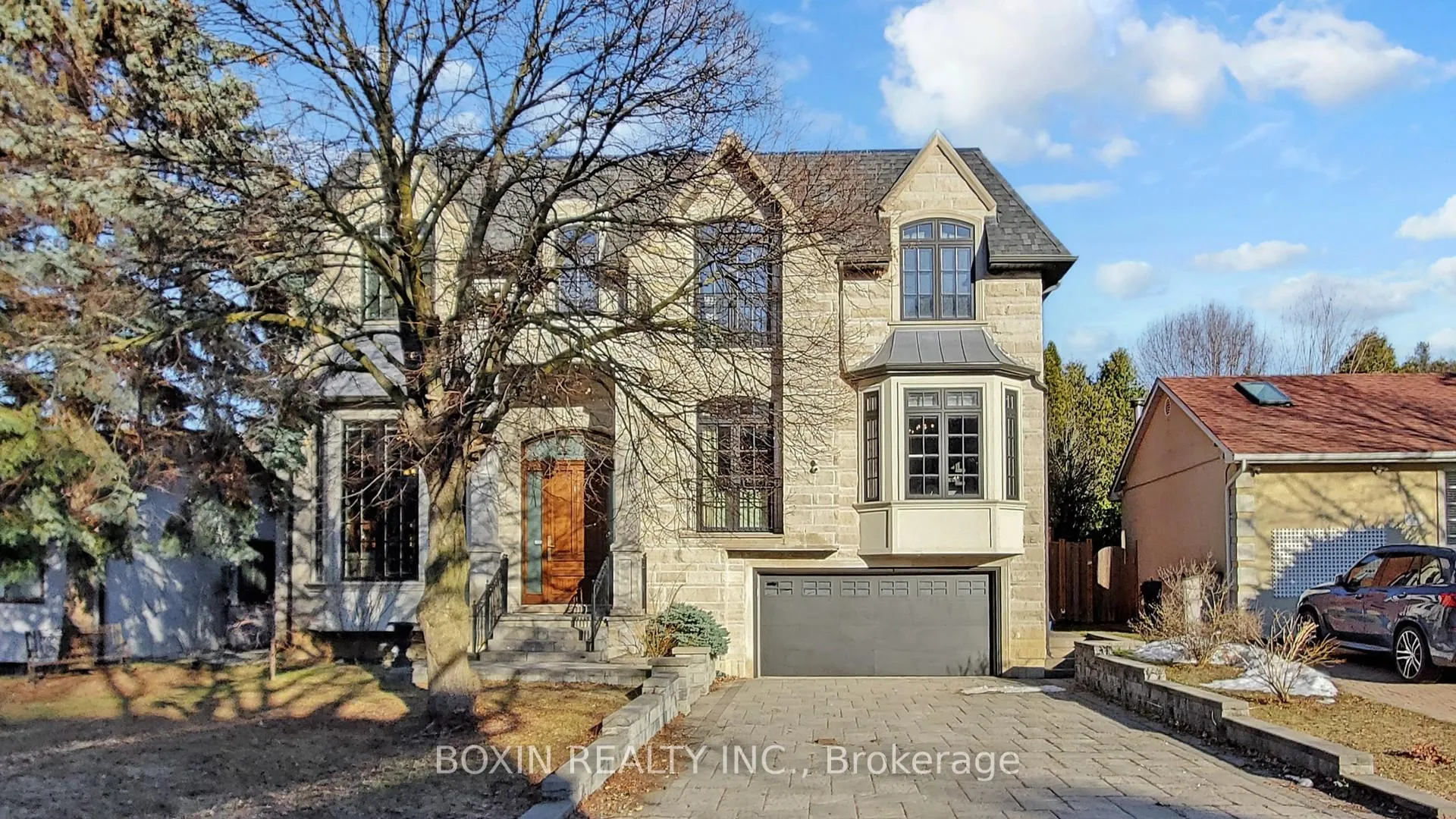 Photo 1 of 11 Tremont Crescent, North York, Banbury-Don Mills — HOMEH