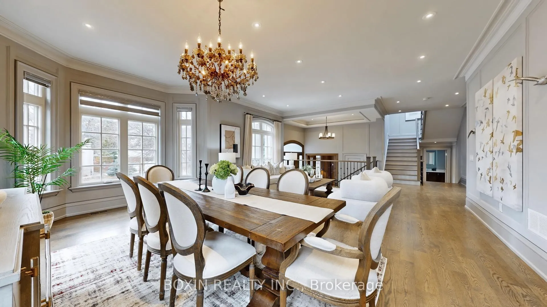 Photo 6 of 11 Tremont Crescent, North York, Banbury-Don Mills — HOMEH