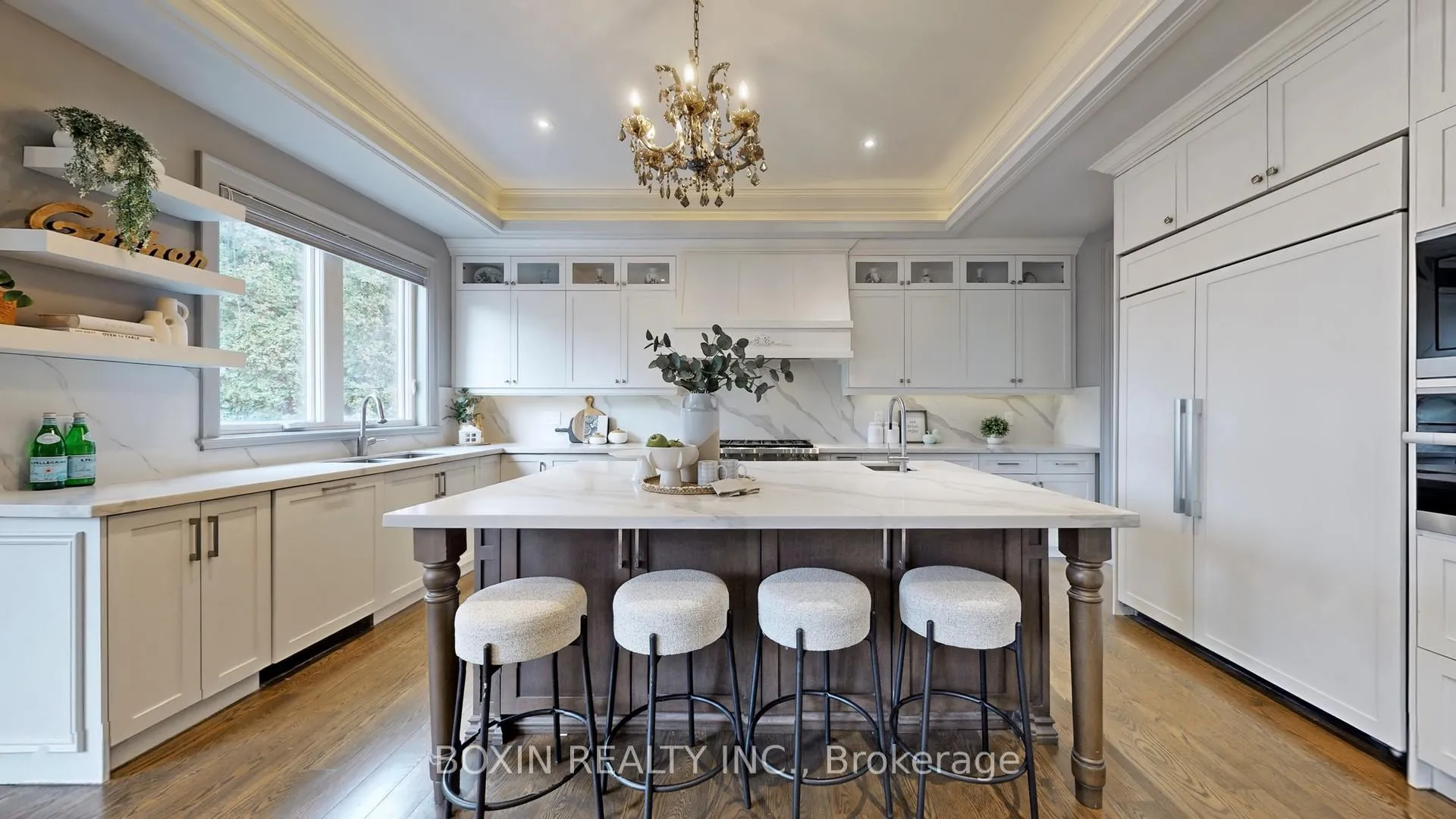 Photo 10 of 11 Tremont Crescent, North York, Banbury-Don Mills — HOMEH