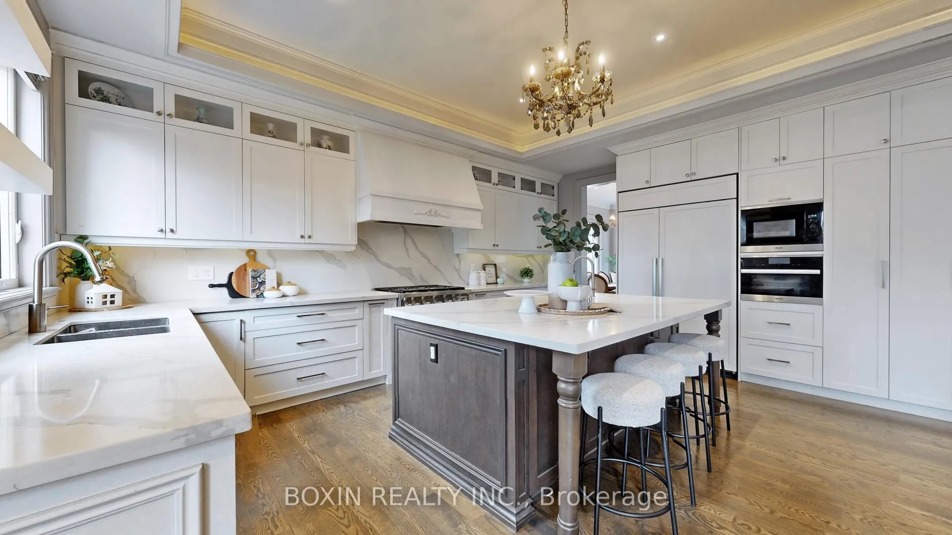 Photo 11 of 11 Tremont Crescent, North York, Banbury-Don Mills — HOMEH